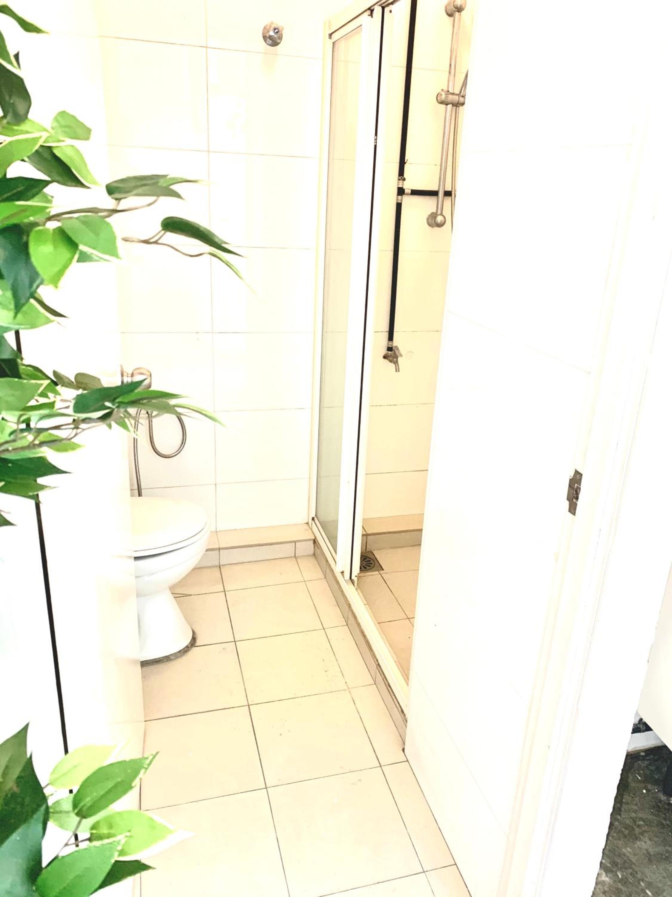 Digital Nomad House KL Bukit Bintang - 24&7 Coworking Access Included