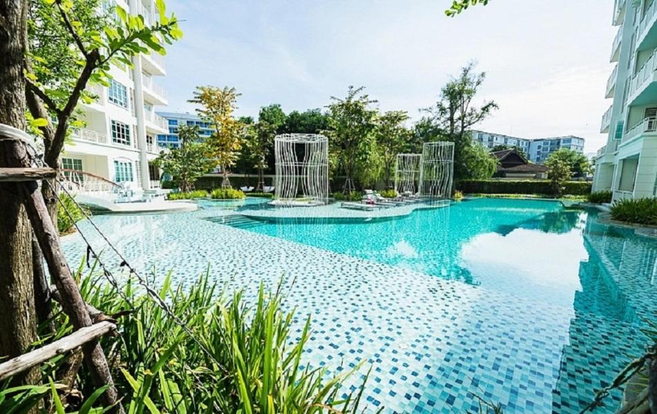 Summer Huahin Condo 2 Bedrooms Pool View Classic Room view 5