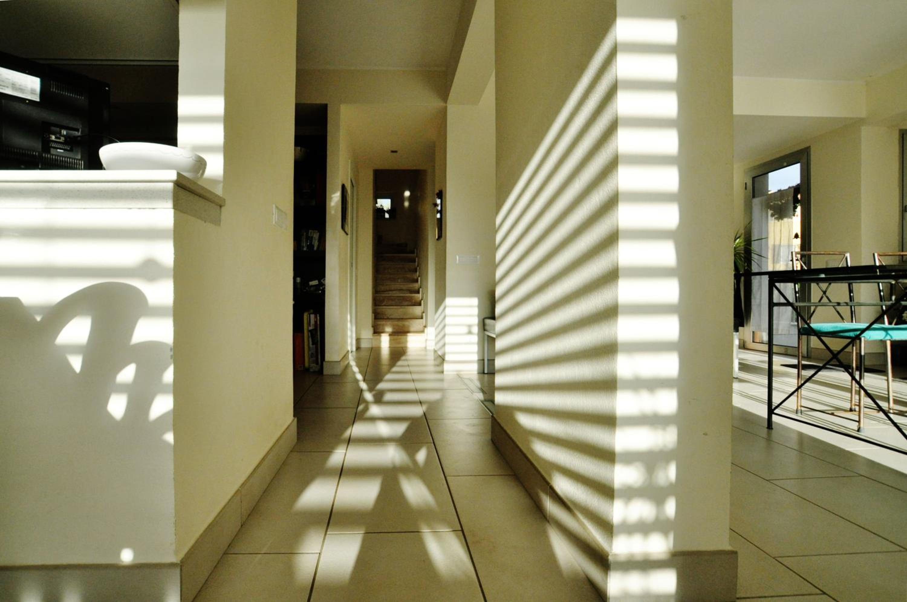 Art House Quartu - Margine Rosso