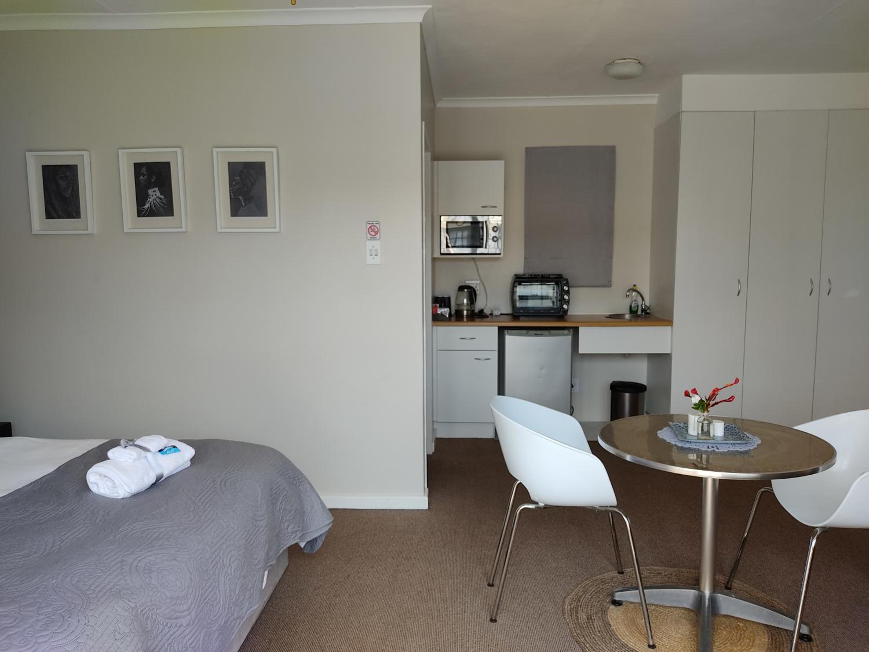 Palm Beach Guesthouse
