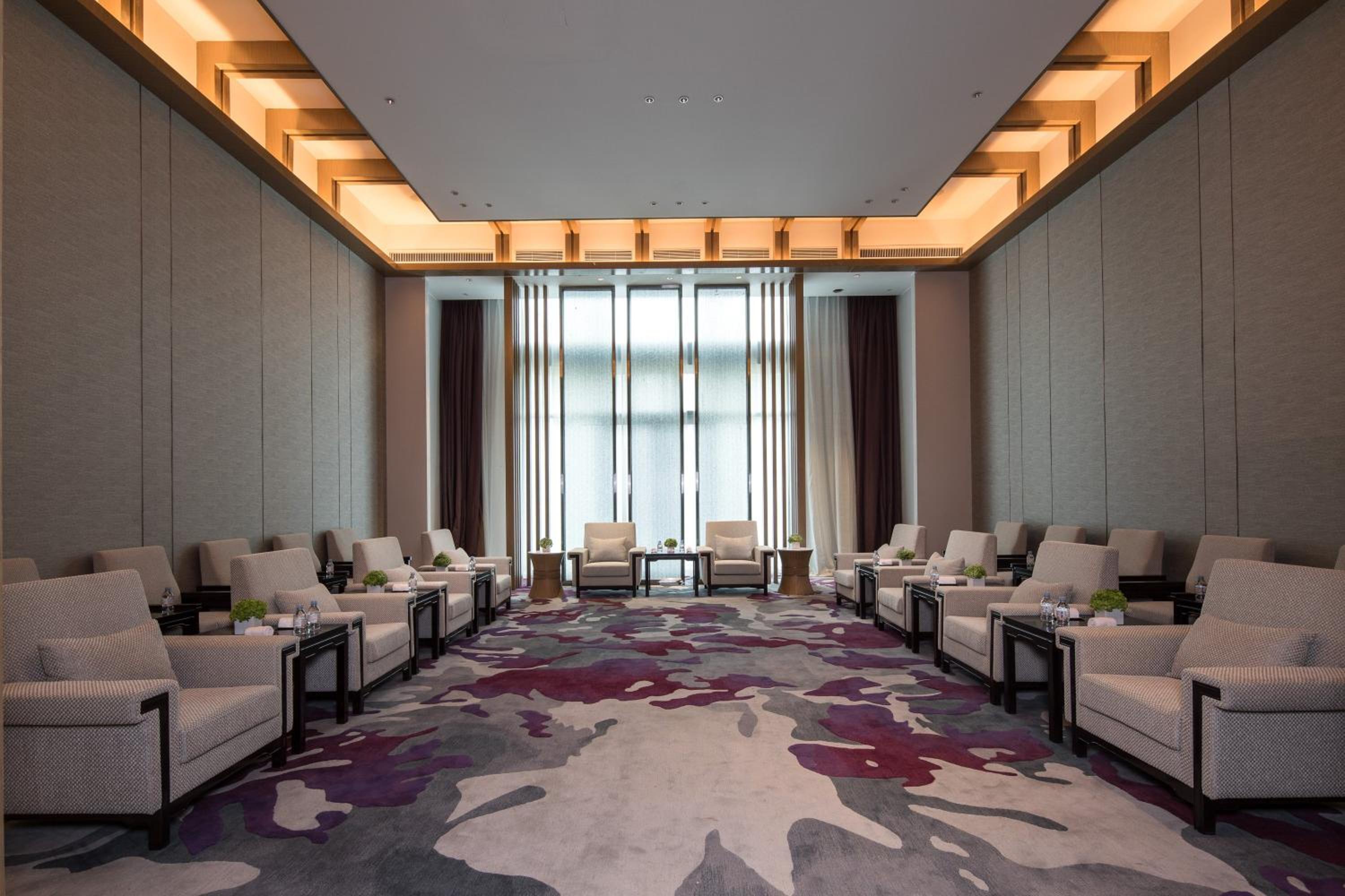 Crowne Plaza QingdaoOriental Movie Metropolis by IHG