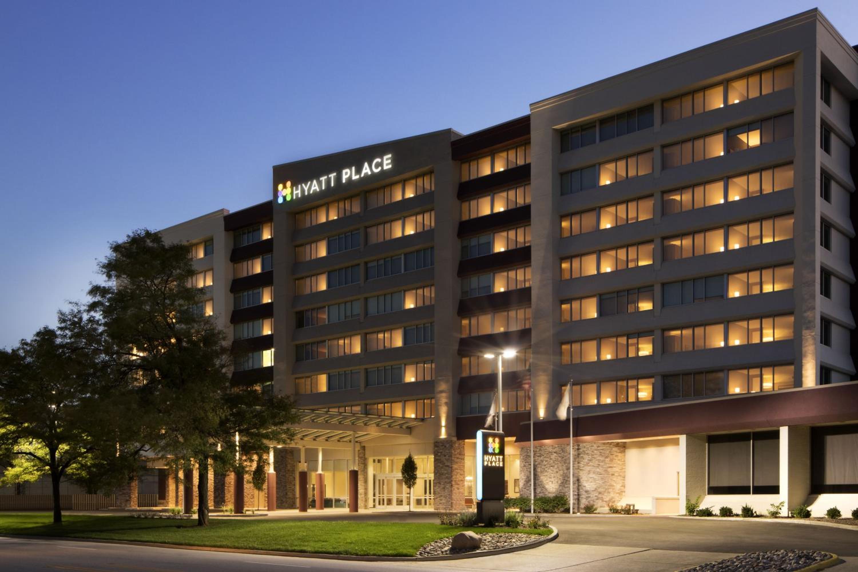 Rosemont Vacations - Hyatt Place Chicago O'Hare Airport - Property Image 19