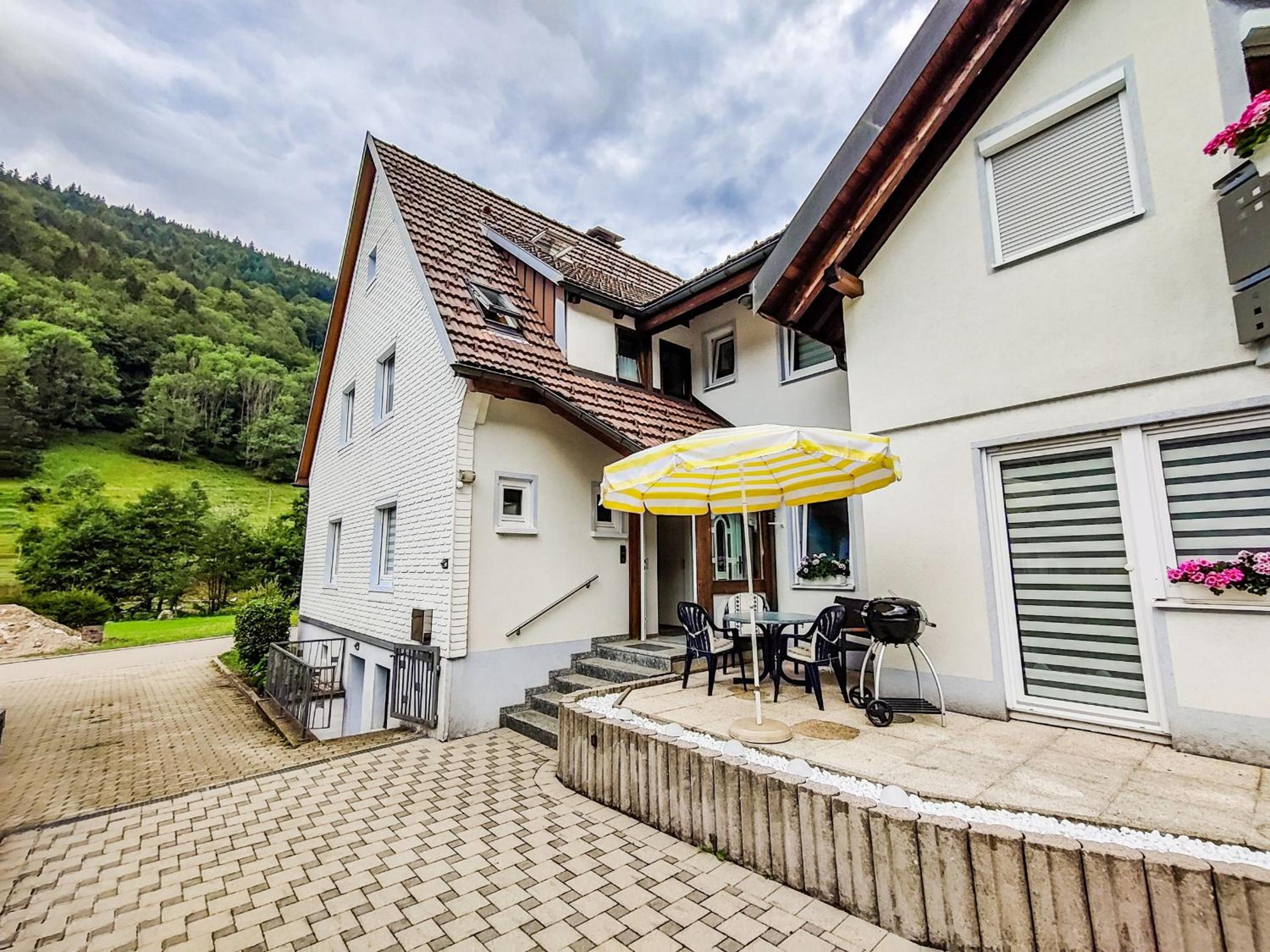 Ferienwohnung Ella, 95qm, Terrasse view 3