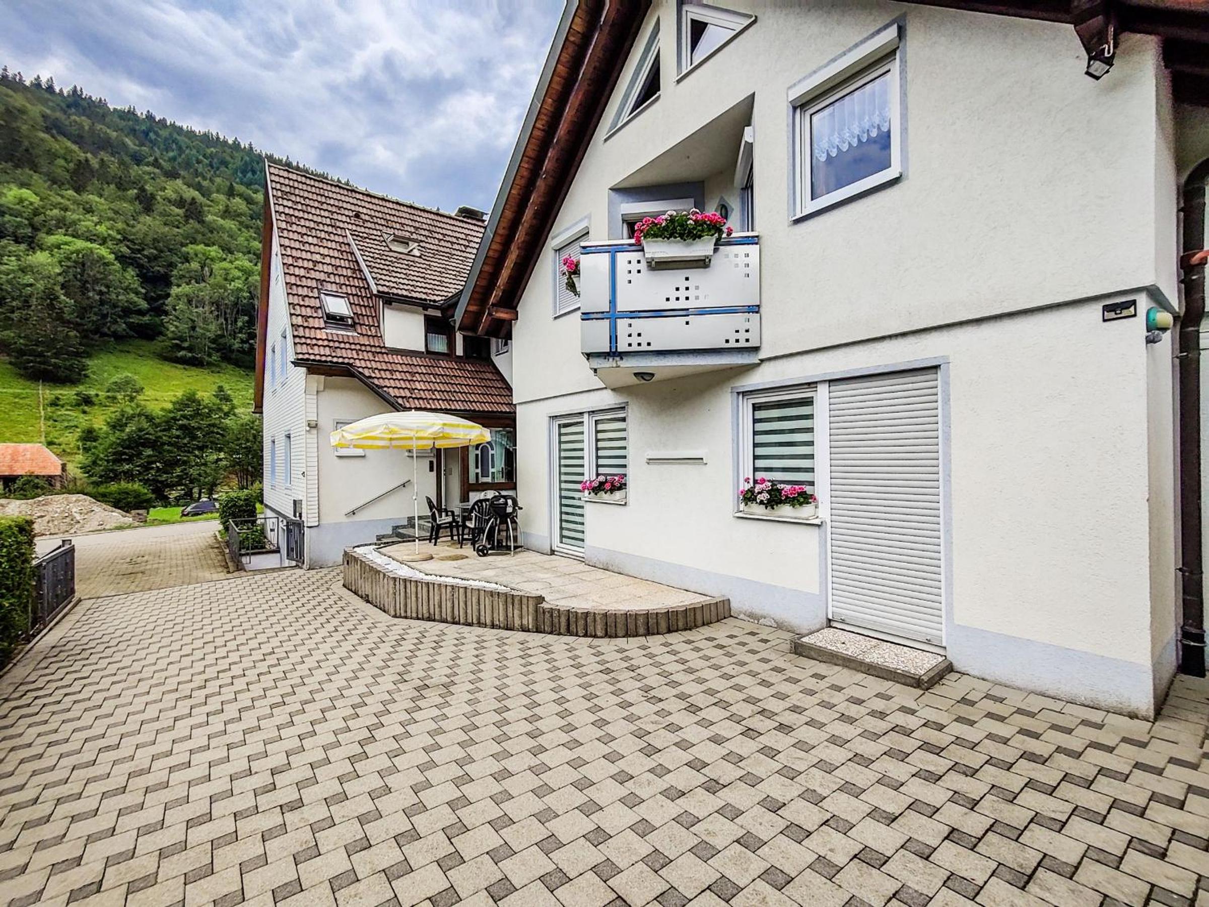 Ferienwohnung Ella, 95qm, Terrasse view 5