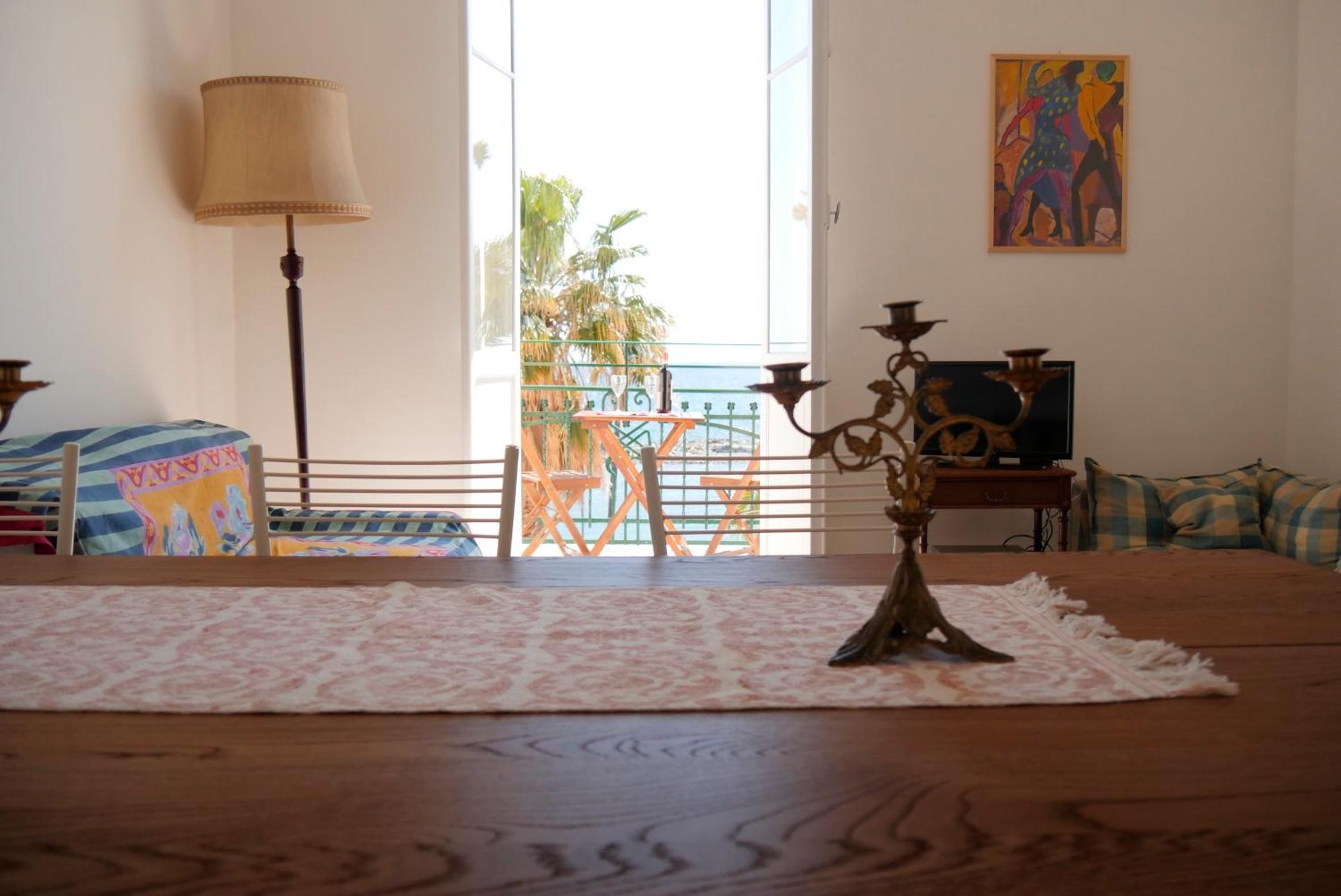Oneglia Coast Apartment LT-1317 view 5