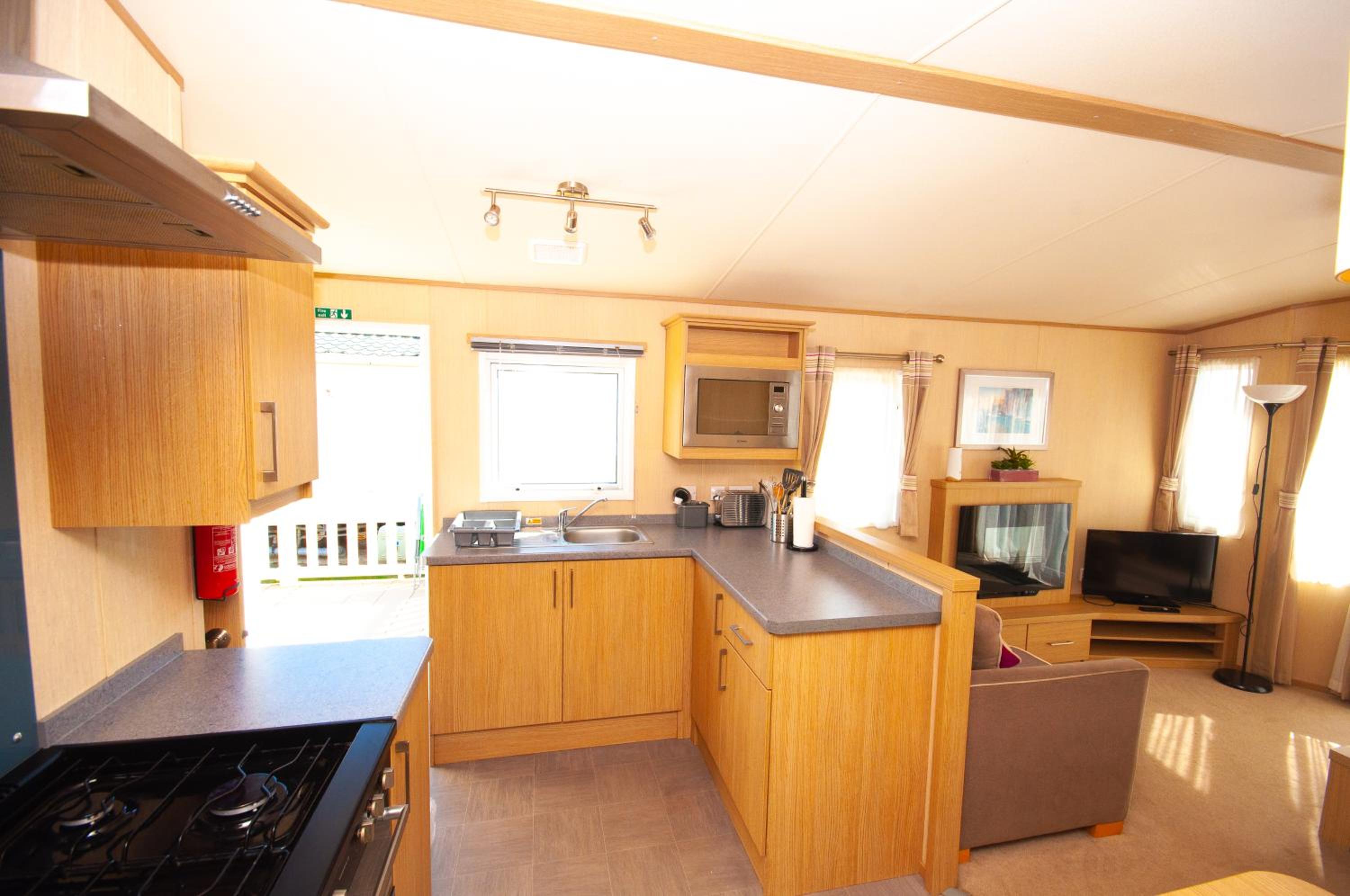 Caravan by Camber Sands 2 view 5