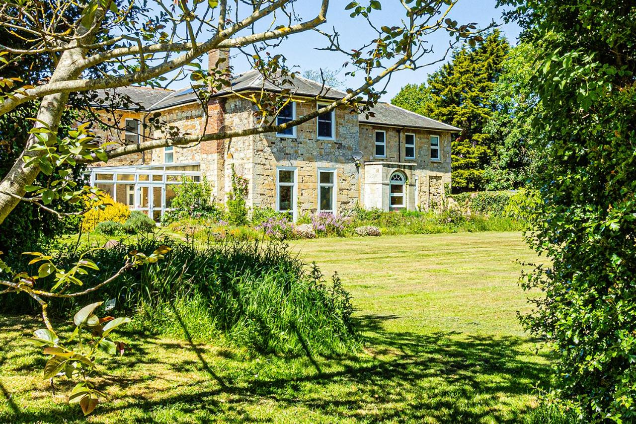 Cosy Wolf Bed & Breakfast view 3