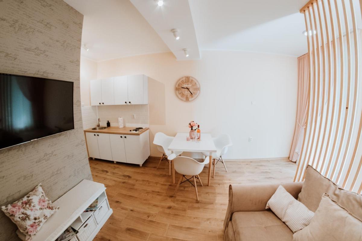 Cute & Cosy Lux Apartment view 4