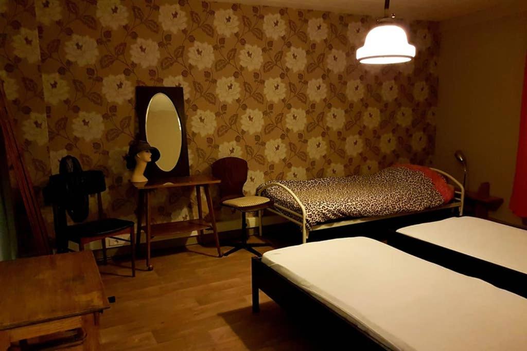 Vakantiewoning in Mol centrum met eigen bar 