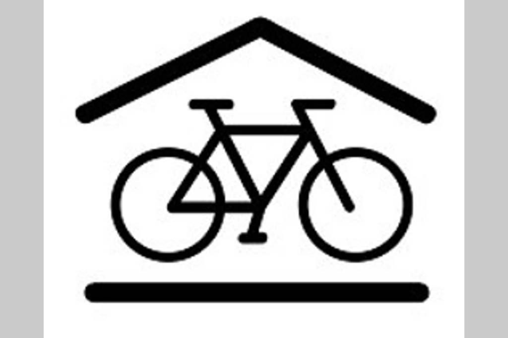 Vakantiewoning in Mol centrum met eigen bar 