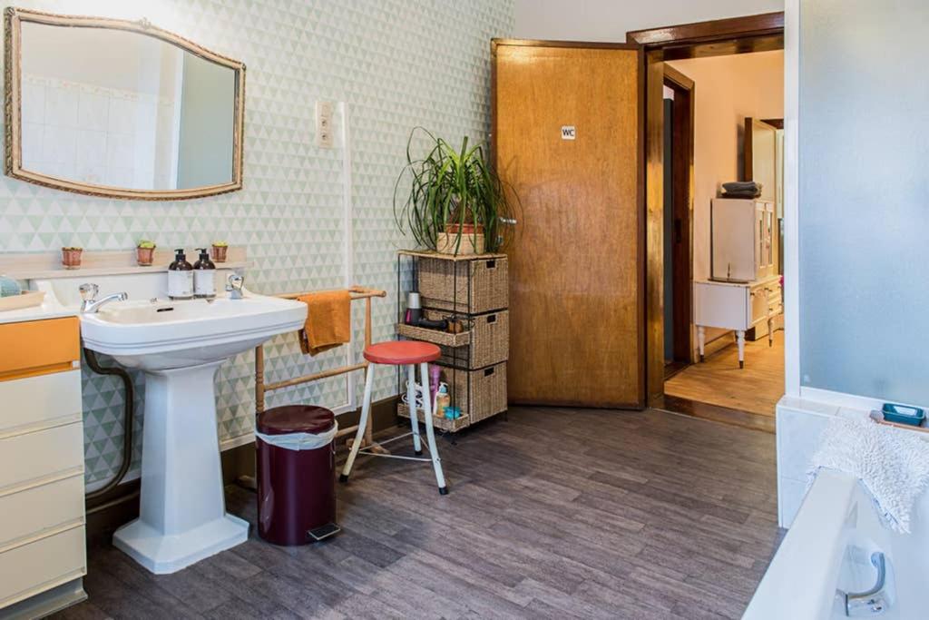 Vakantiewoning in Mol centrum met eigen bar 