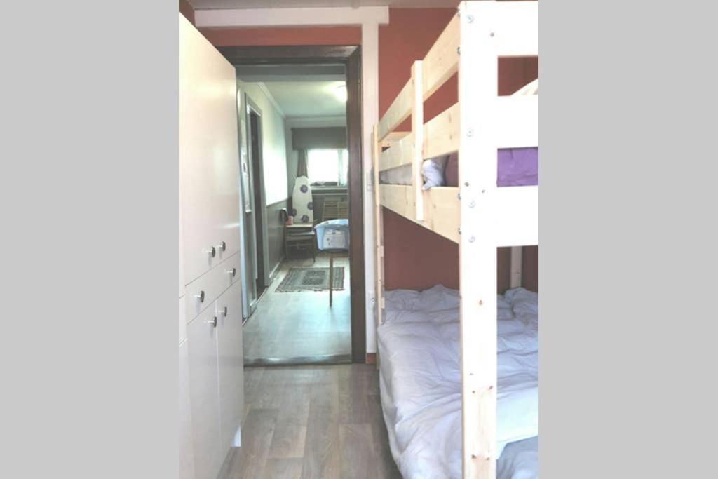 Vakantiewoning in Mol centrum met eigen bar 