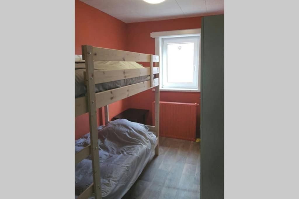 Vakantiewoning in Mol centrum met eigen bar 