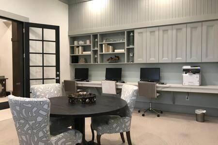 meeting & event spaces
