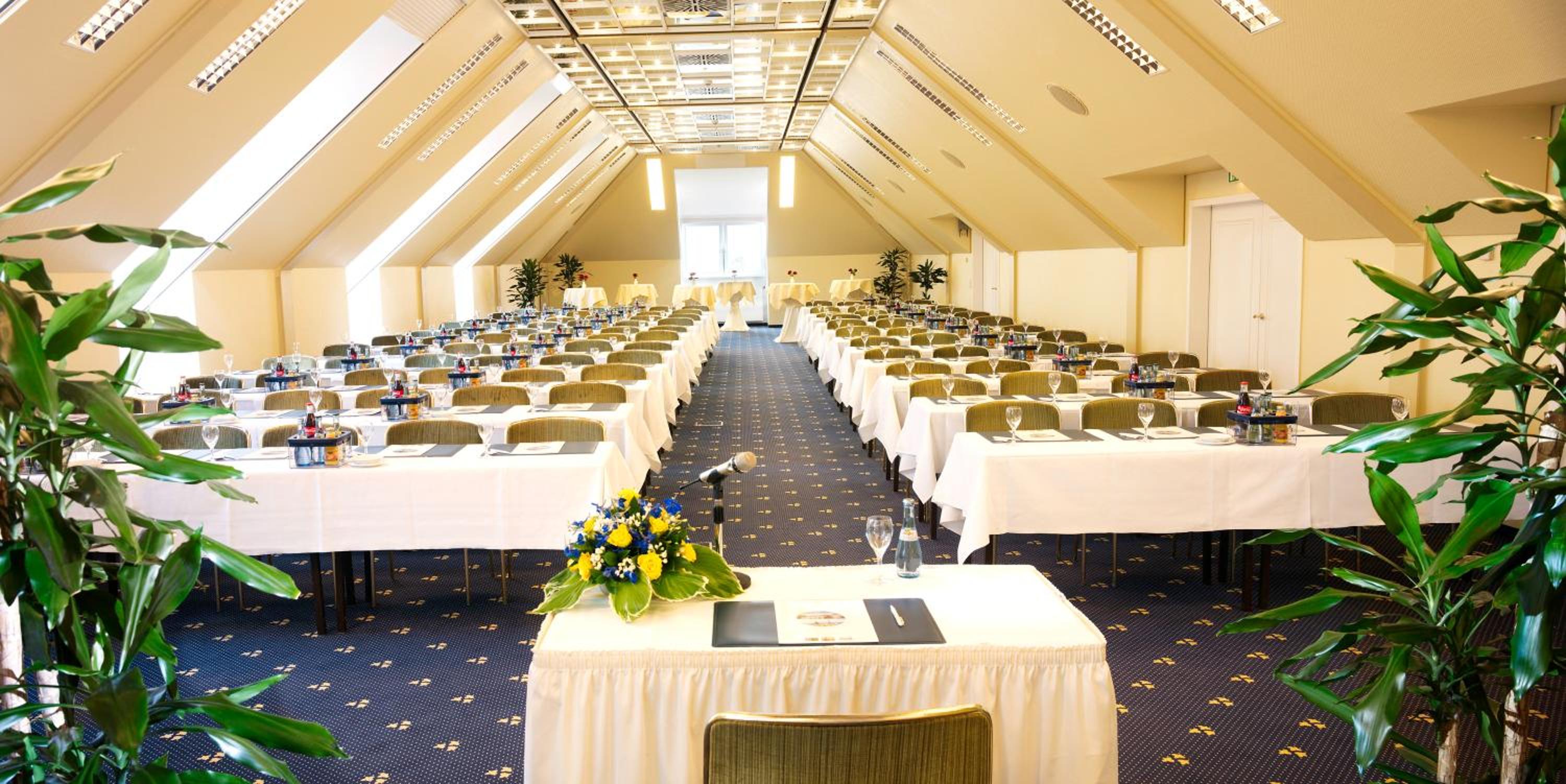 Hotel Bayerischer Hof - Property Image 35