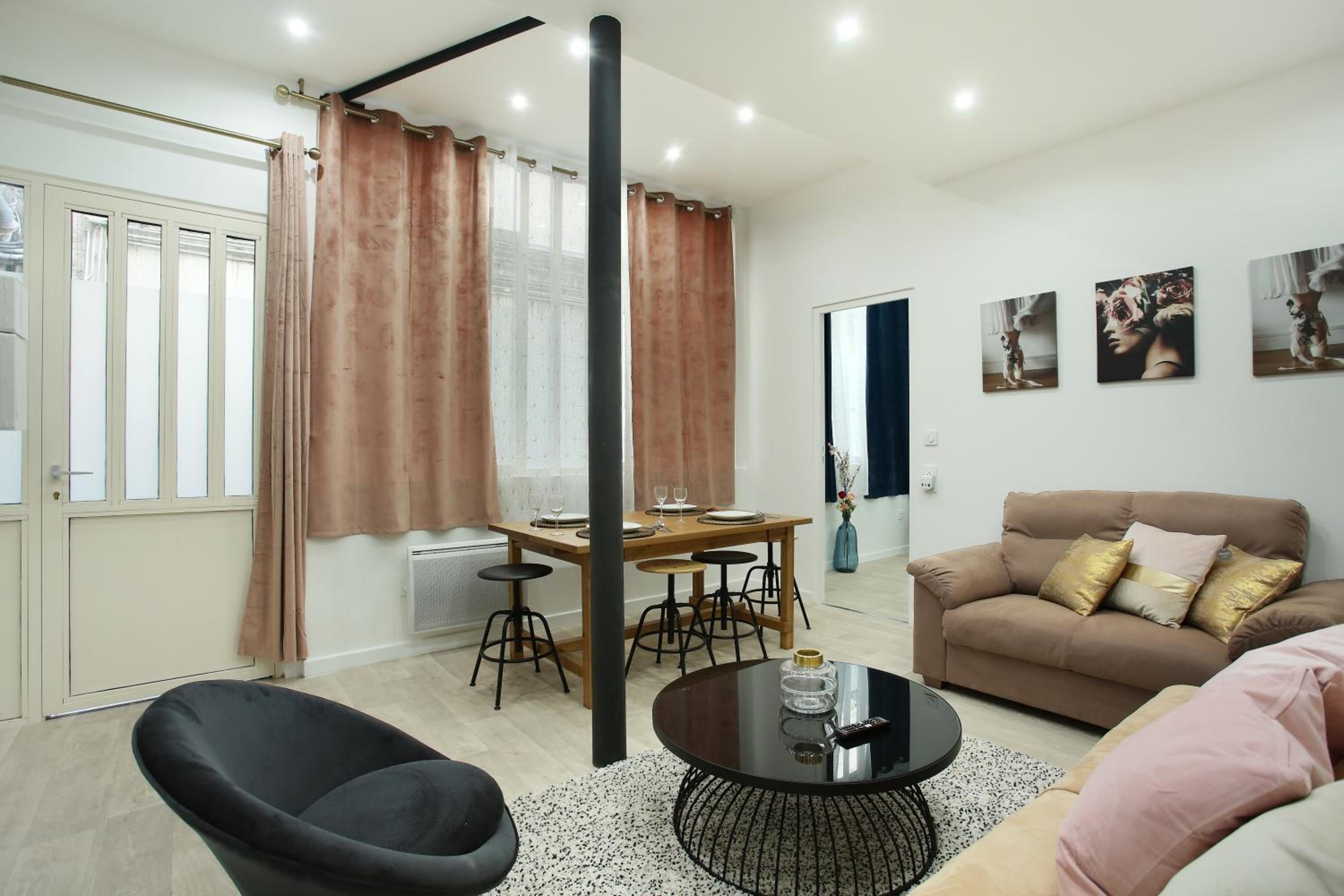 Rent a Room - Residence Charon