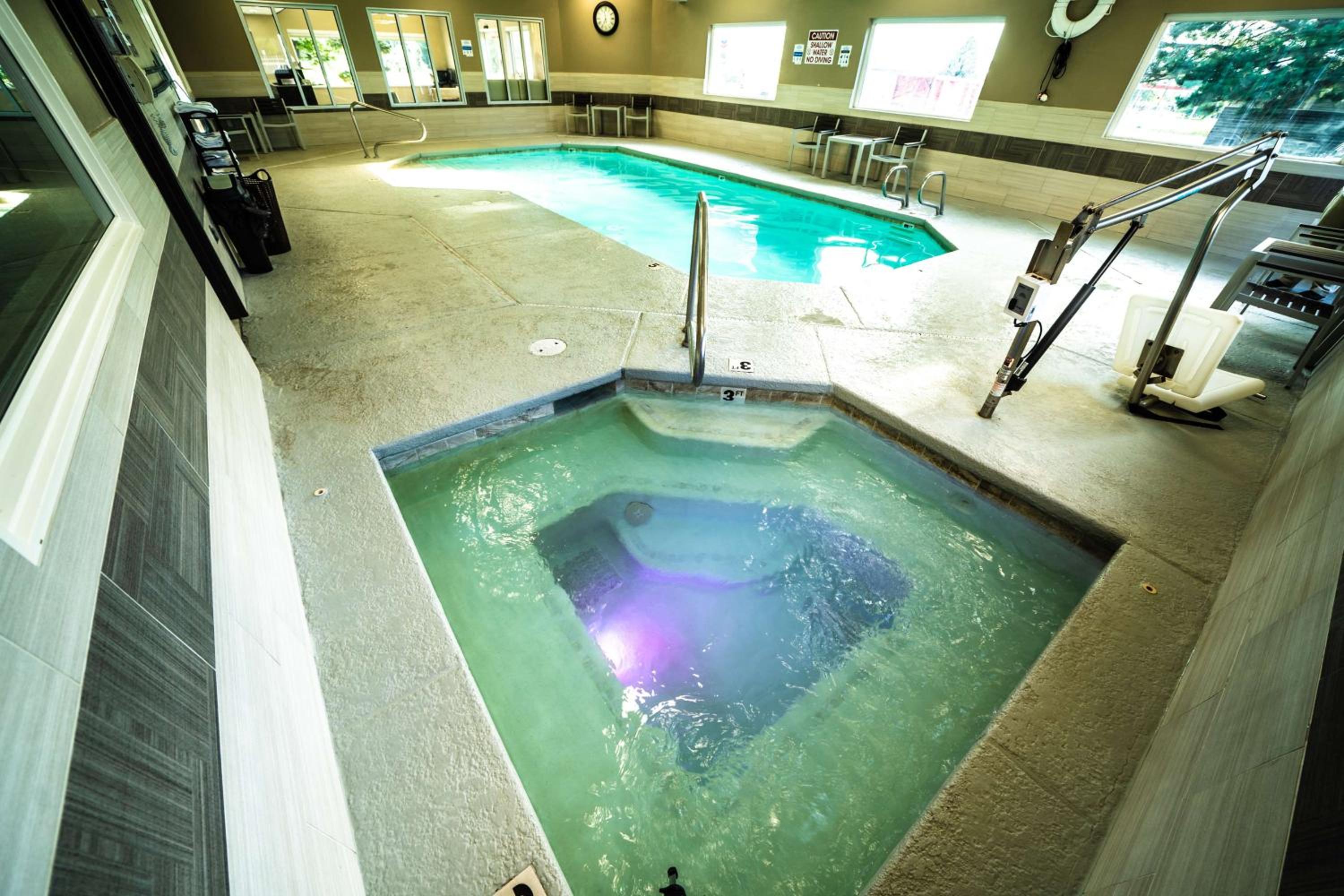 Logan Vacations - Best Western Brigham City Inn  Suites - Property Image 4