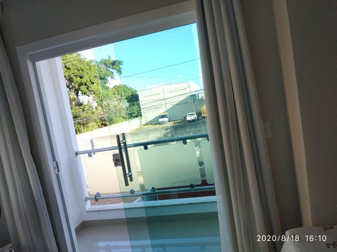 Dúplex em Porto Seguro com piscina a 8 minutos das praias