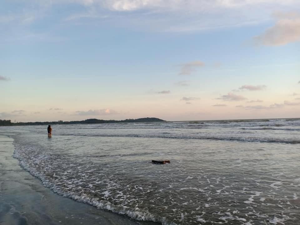 Le'Coco Homestay Tiara Desaru with Netflix Pool View photo 6