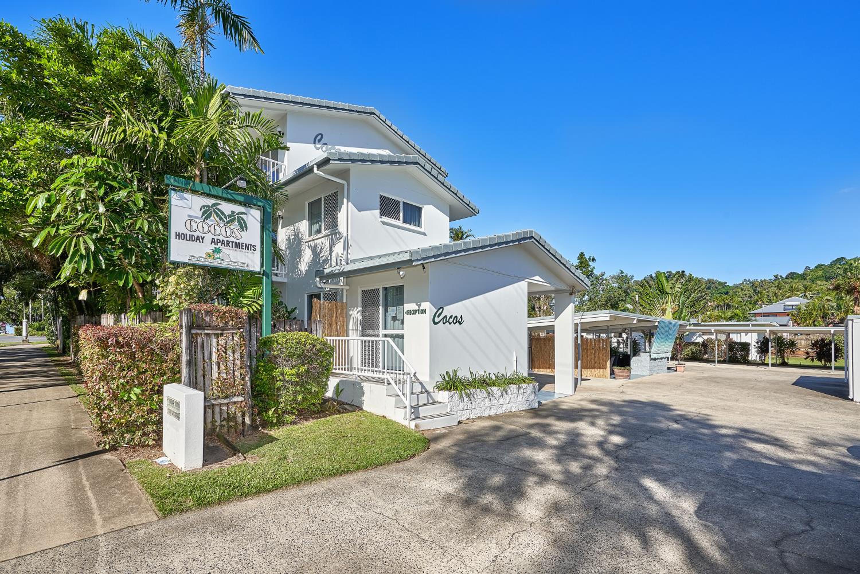 Trinity Beach Vacations - Cocos Holiday Apartments - Property Image 17