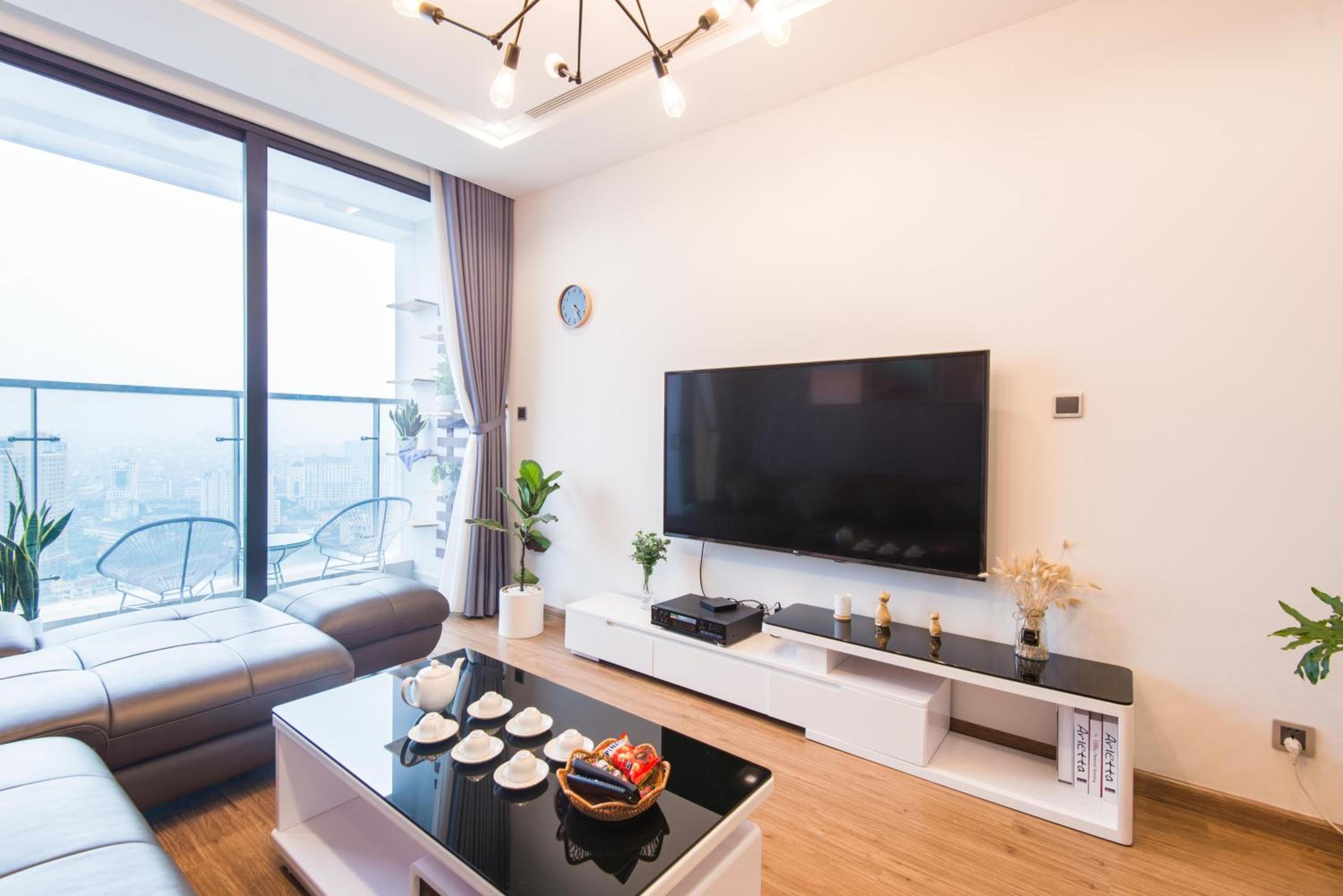 Premium Apartment Vinhomes Metropolis BaDinh
