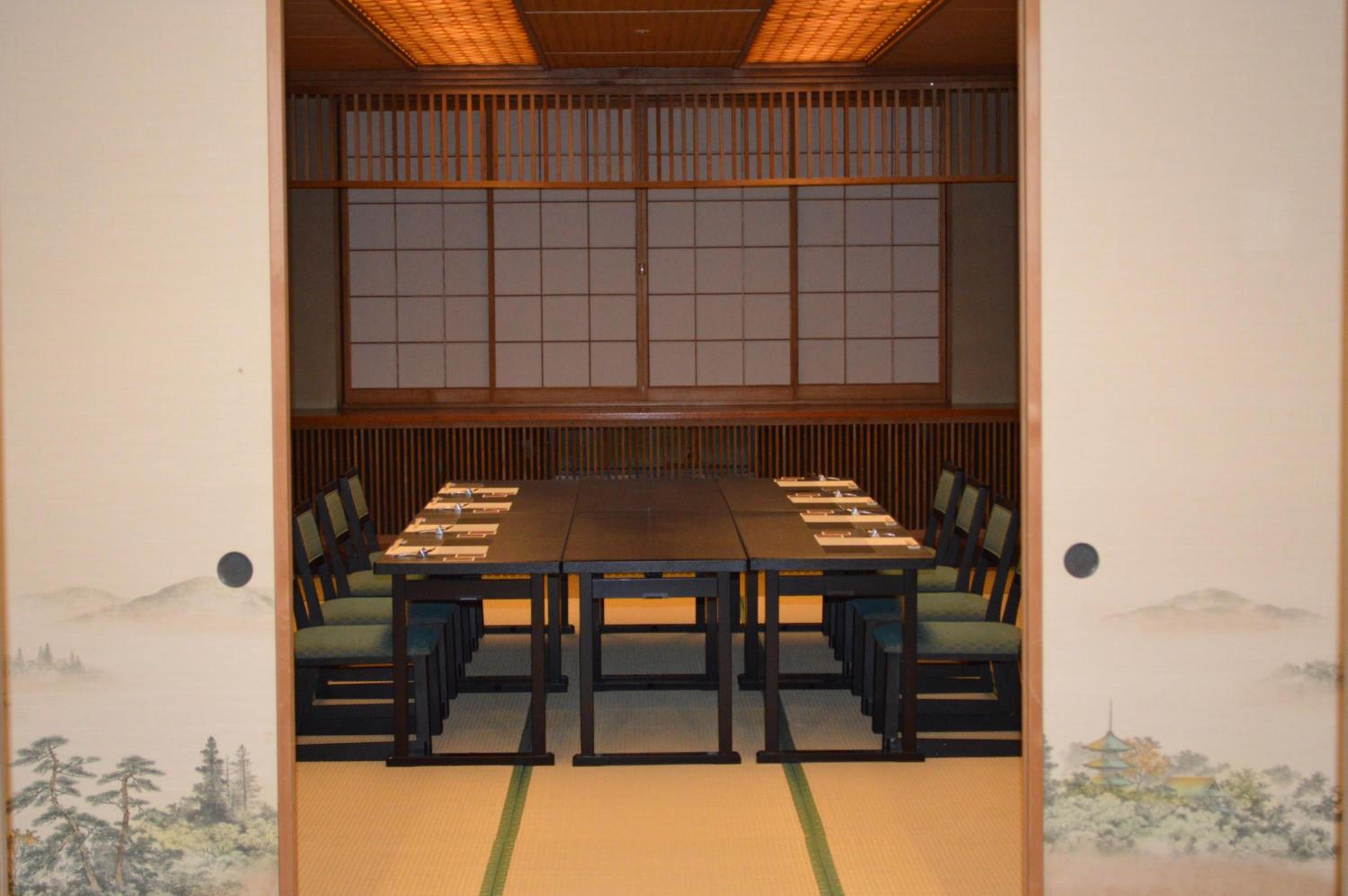 meeting & event spaces