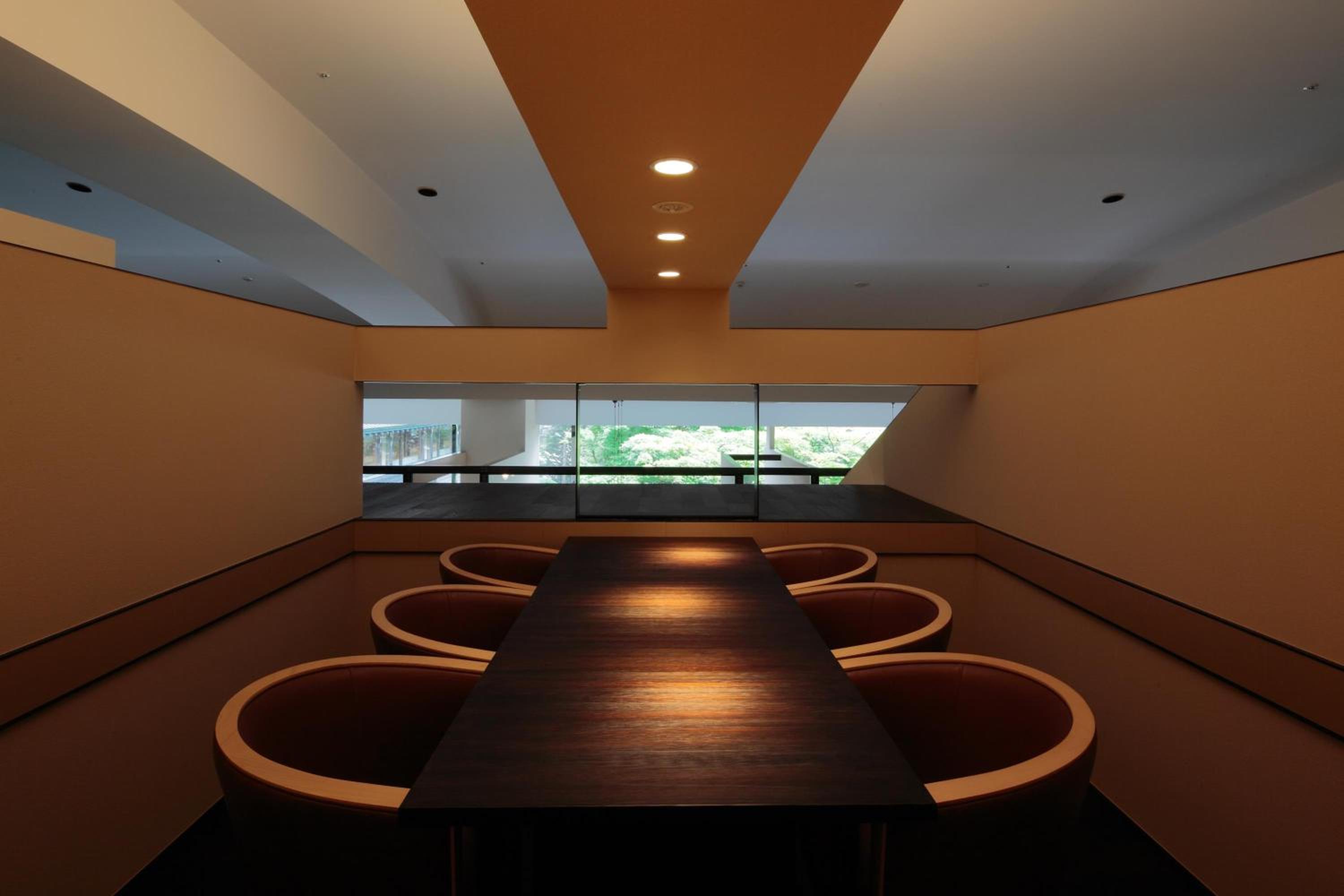 meeting & event spaces