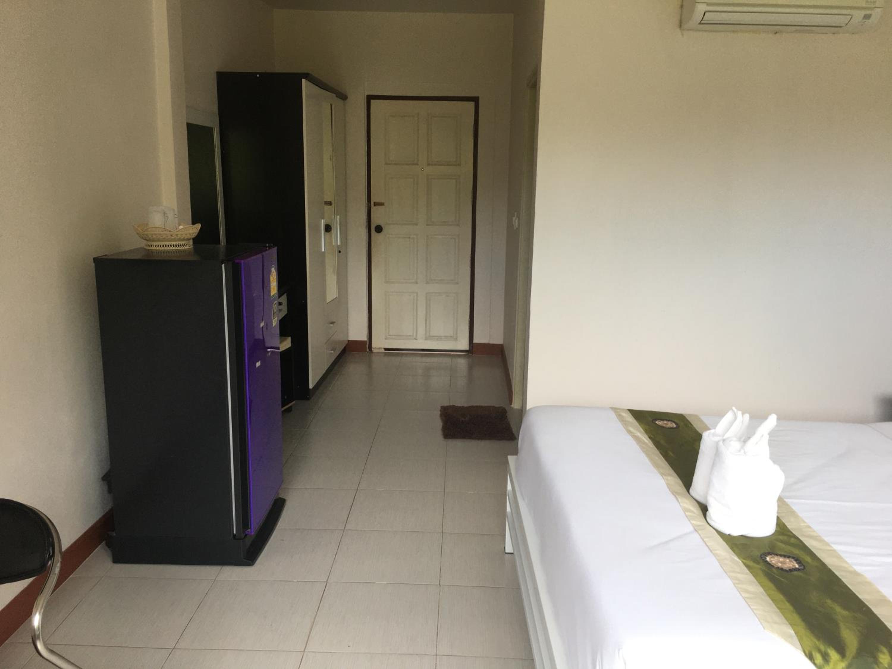 Siriburi Resort