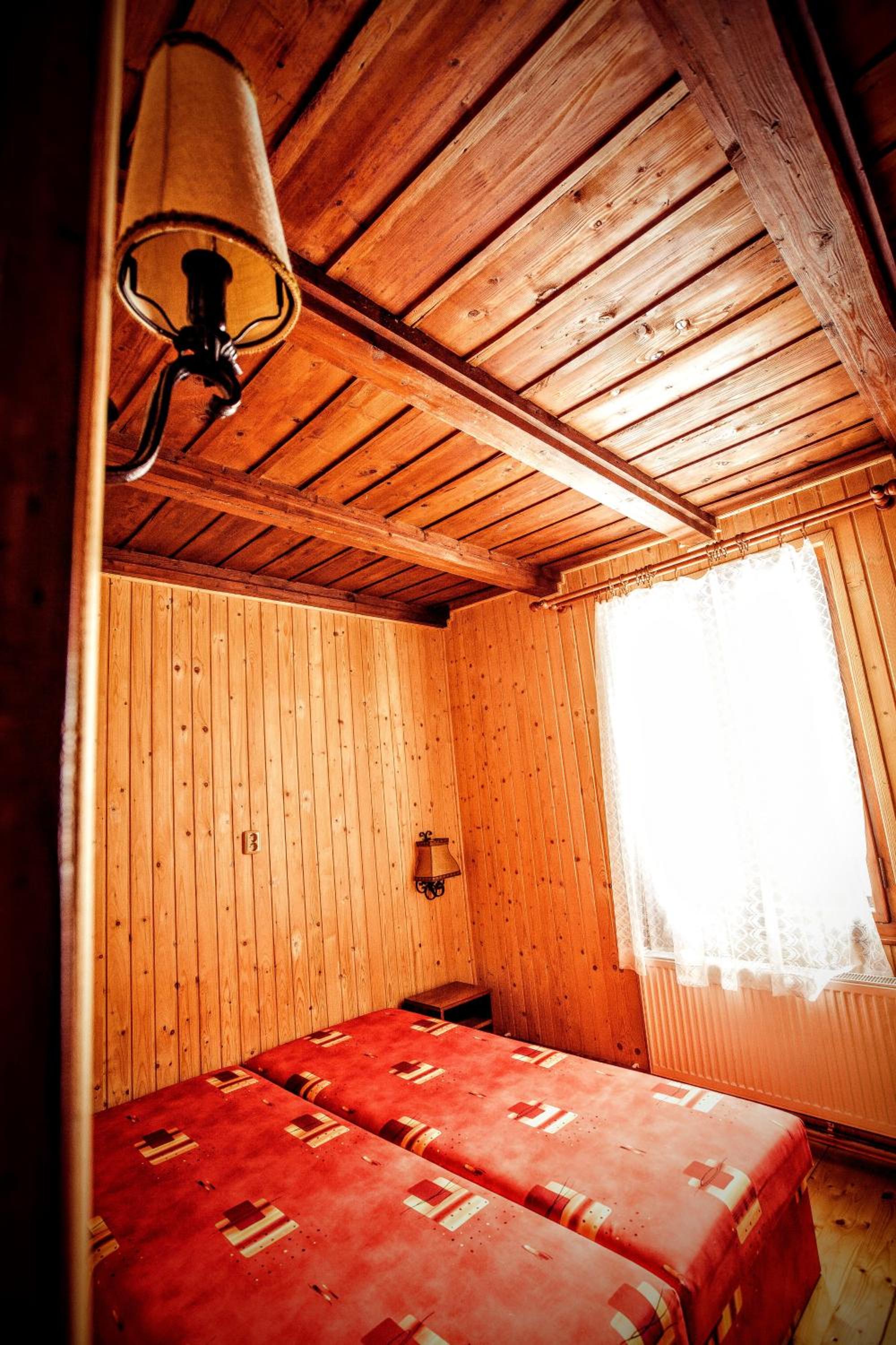 Photo 27