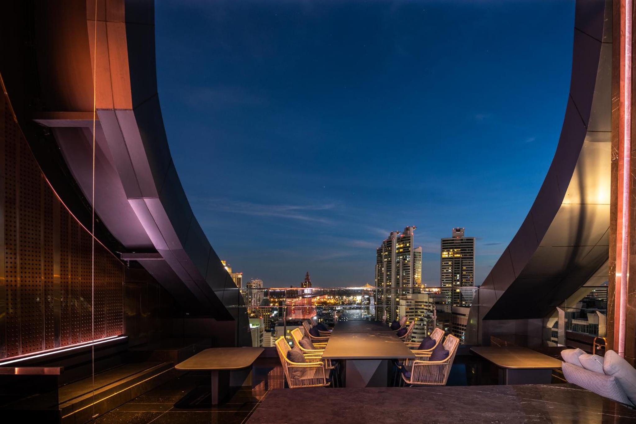 Carlton Hotel Bangkok Sukhumvit