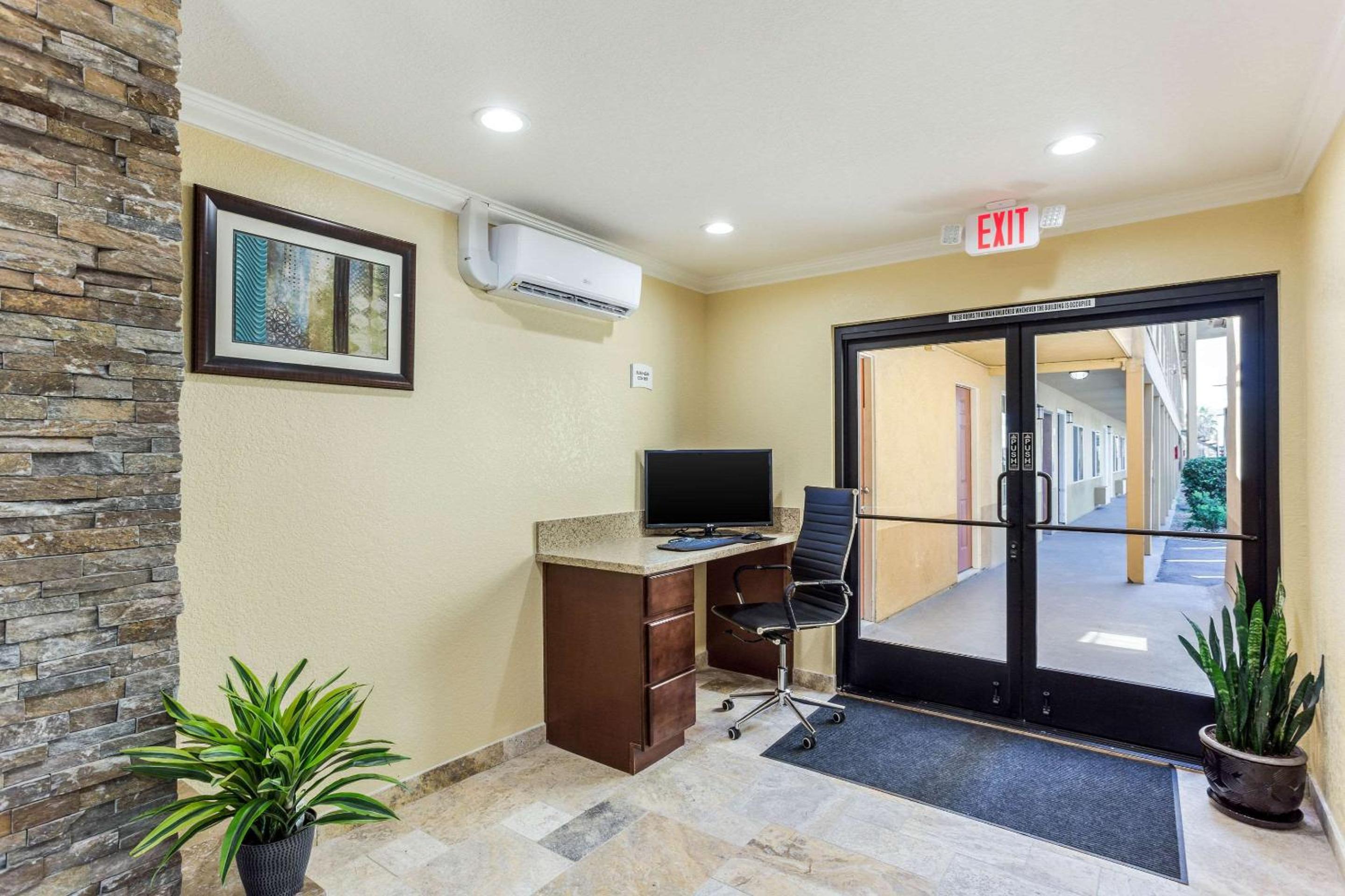 Quality Inn Escondido San Diego North County