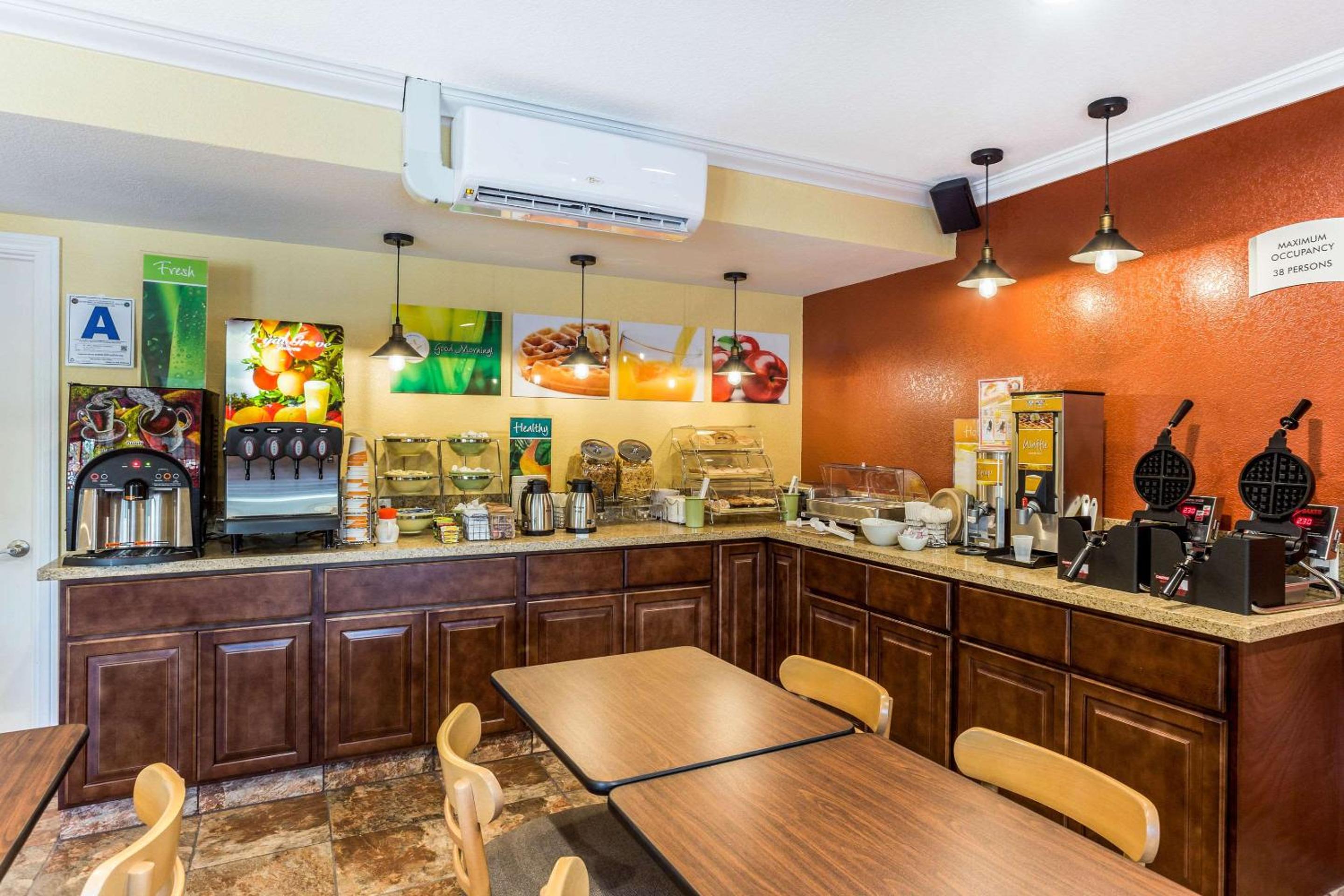 Quality Inn Escondido San Diego North County