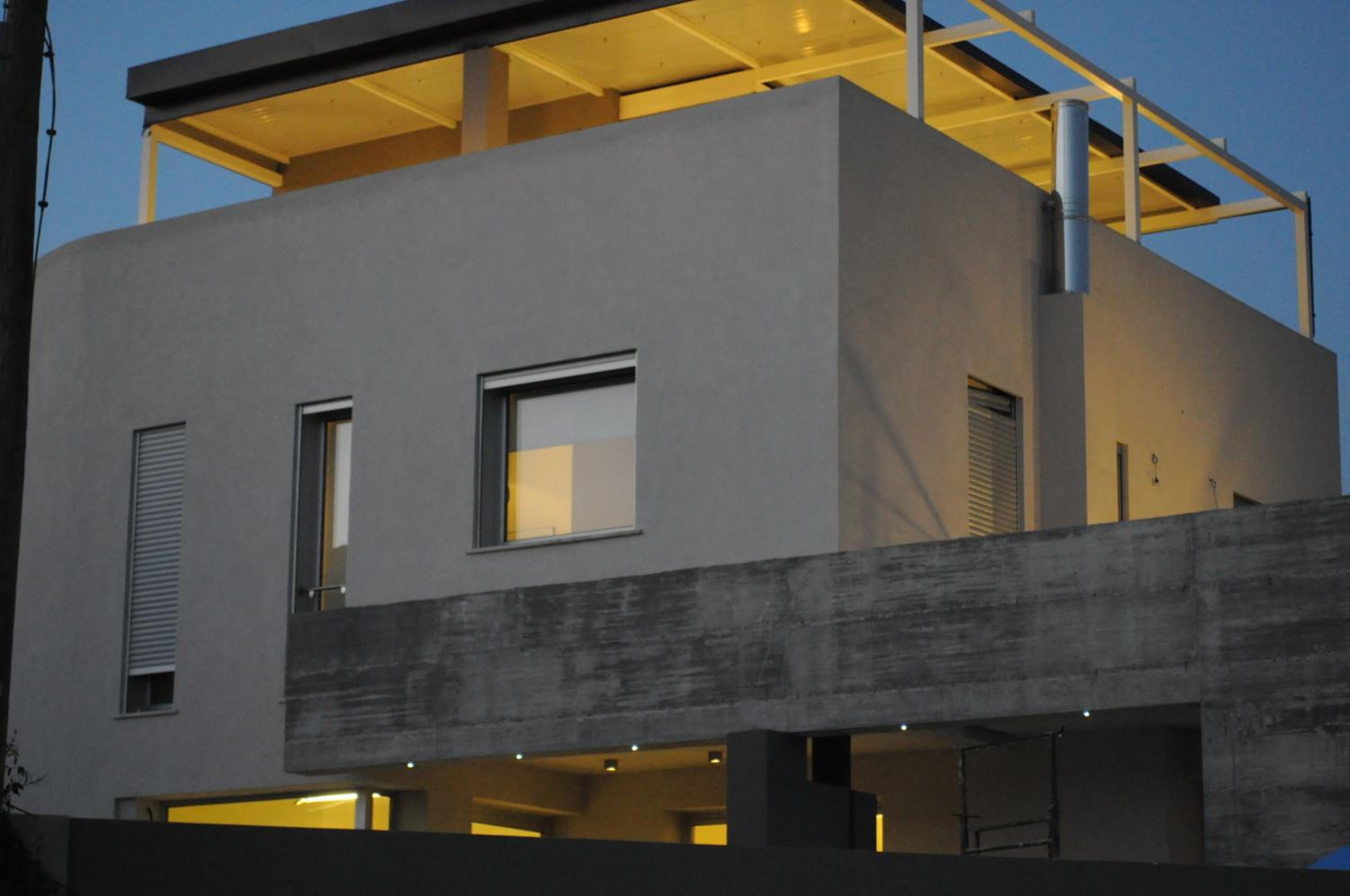 Art House Quartu - Margine Rosso