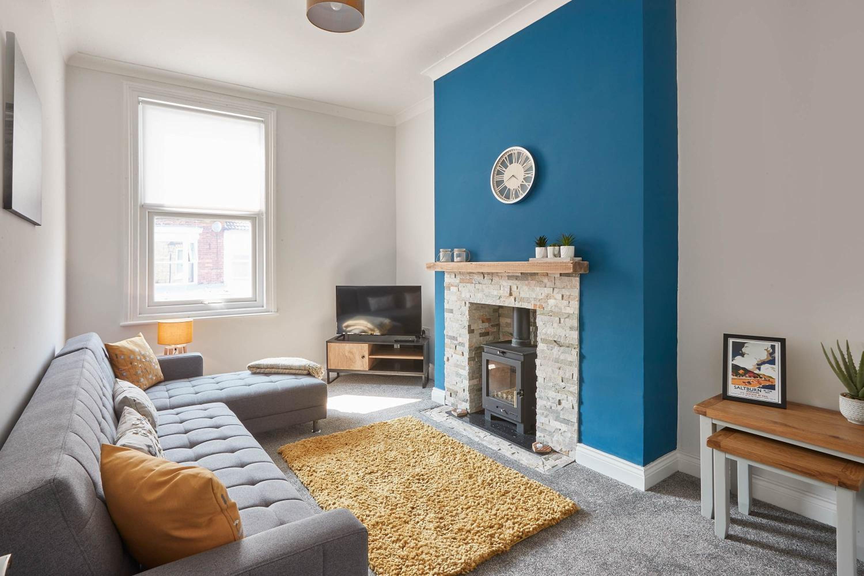 Host & Stay - Huntcliffe at Ruby view 2