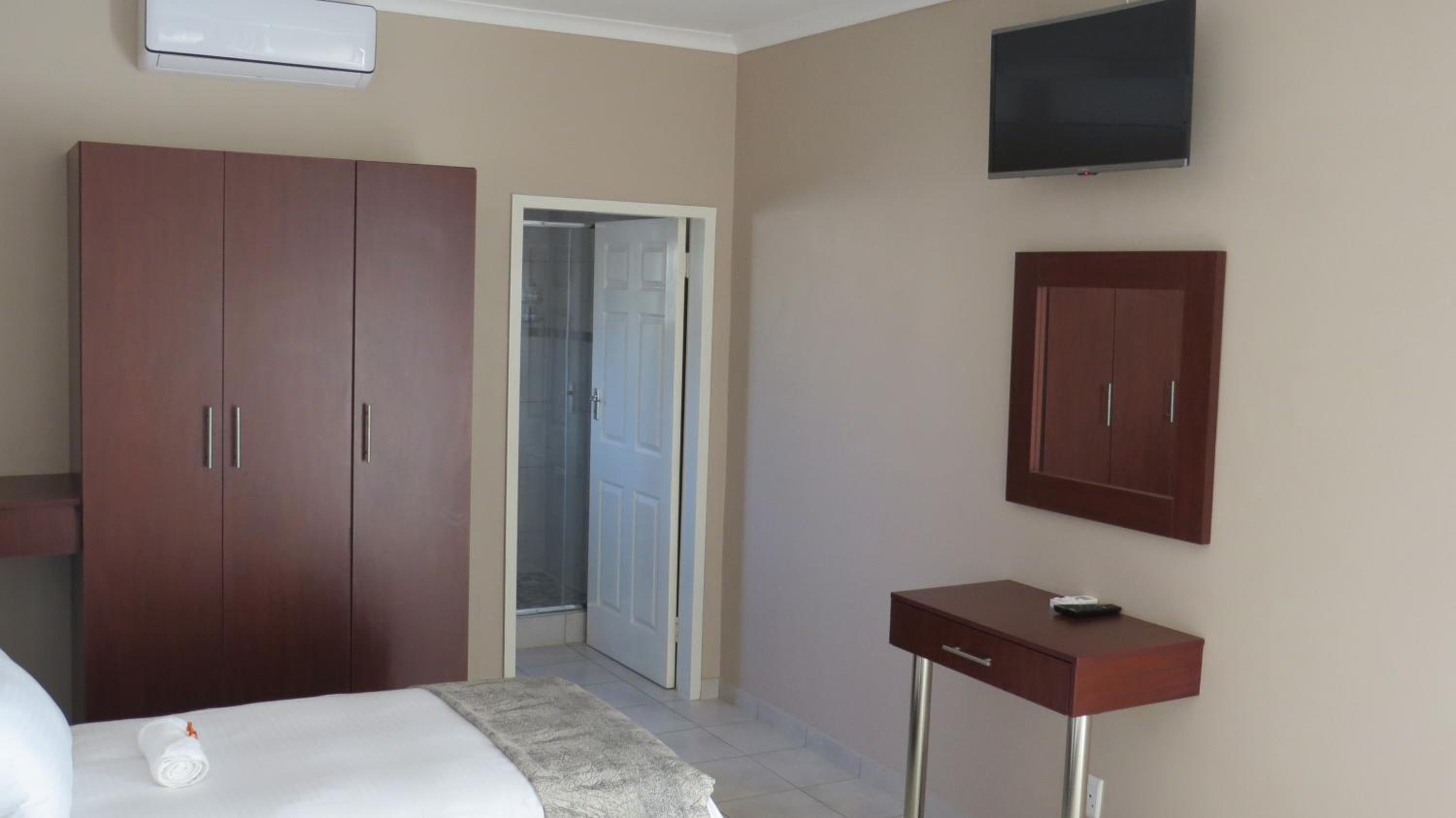 Villa Strada Guesthouse