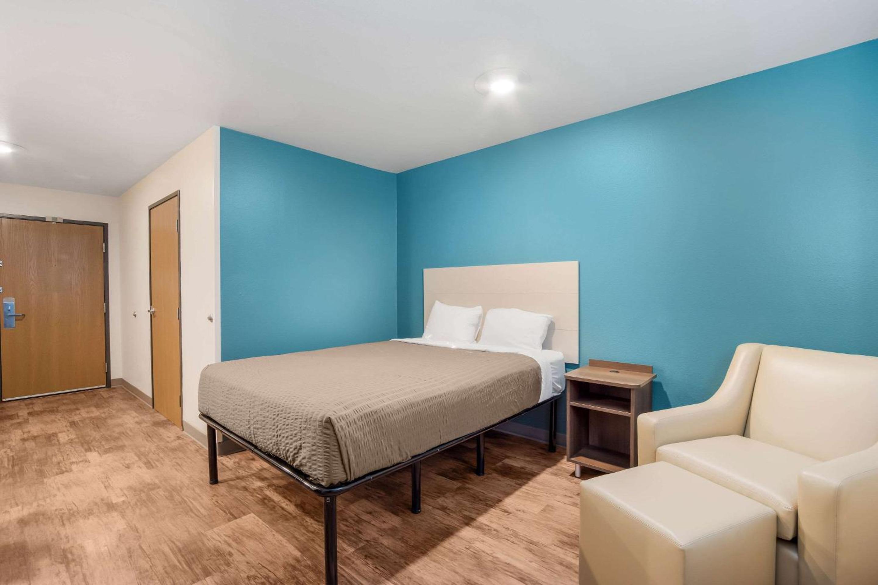 WoodSpring Suites | North Charleston Airport I-526
