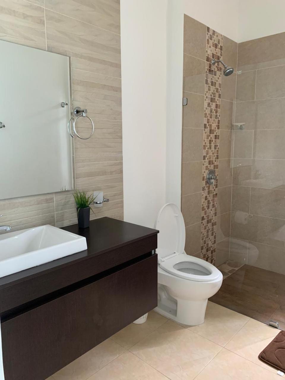 Casa Campestre en Condominio Lagos Del Peñon