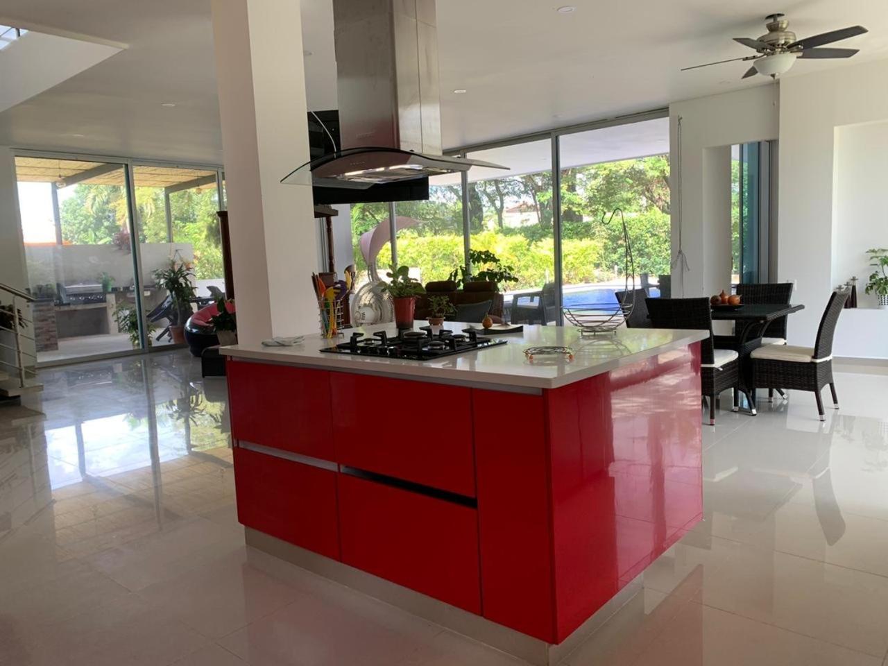 Casa Campestre en Condominio Lagos Del Peñon