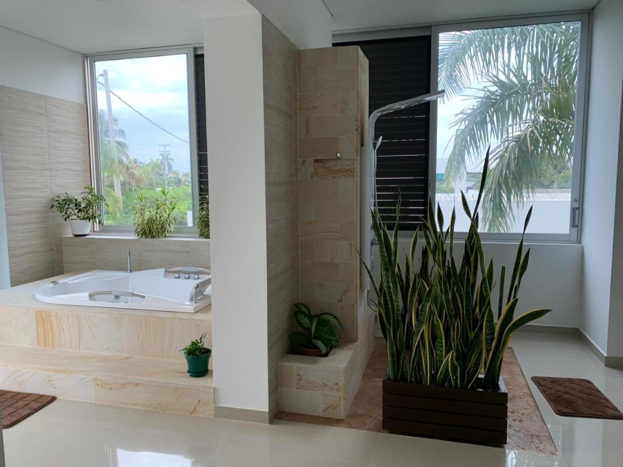Casa Campestre en Condominio Lagos Del Peñon