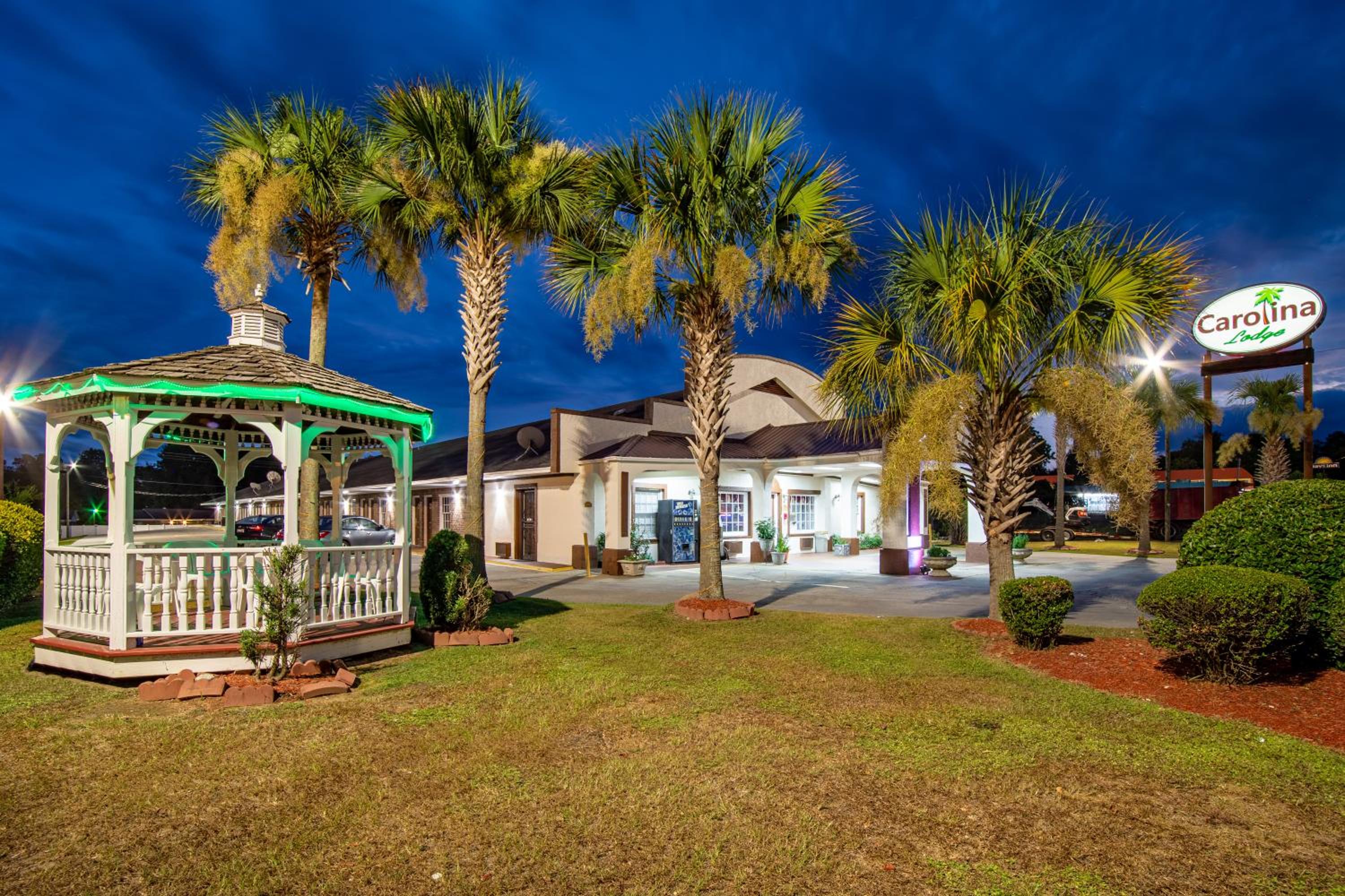 Carolina Lodge view 5