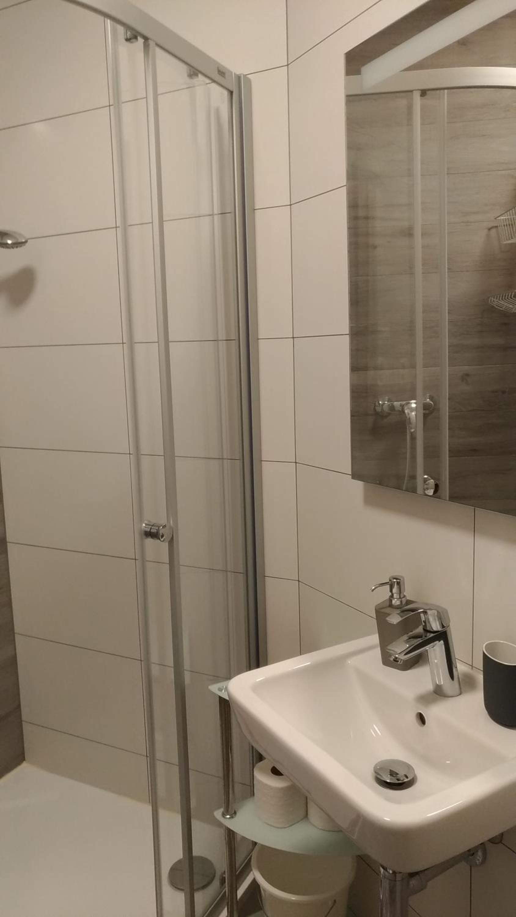 Penzion Kometa - rodinný pobyt u Novomlýnských jezer s komfortem, restaurací a dětskou zónou