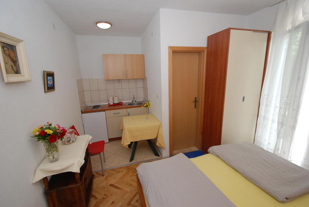 Photo 42