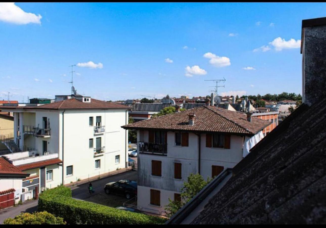 La Magnolia Apartments II Rose view 5