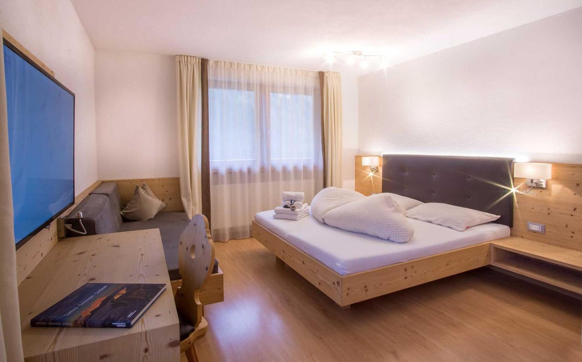 Photo 33