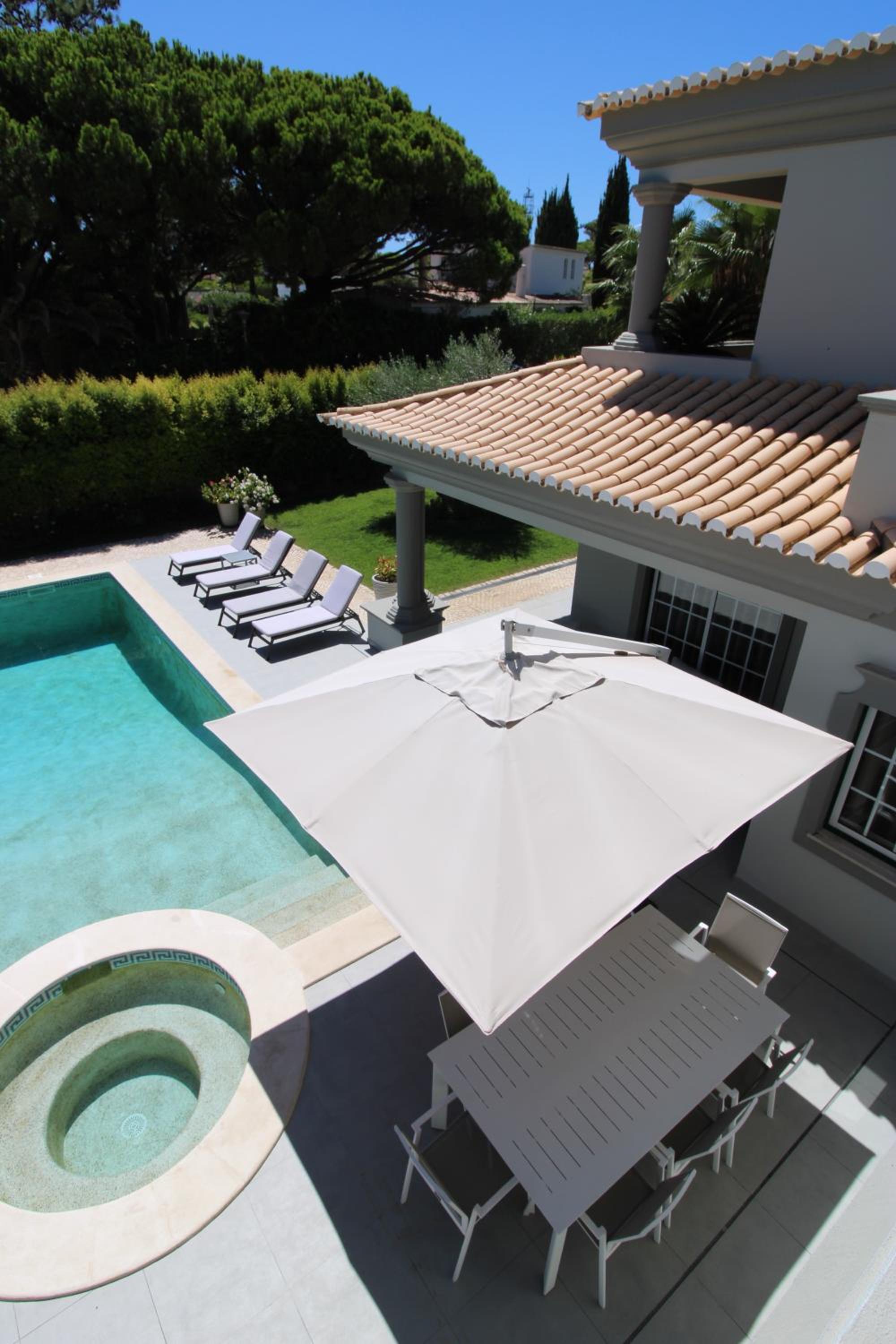 Photo 72