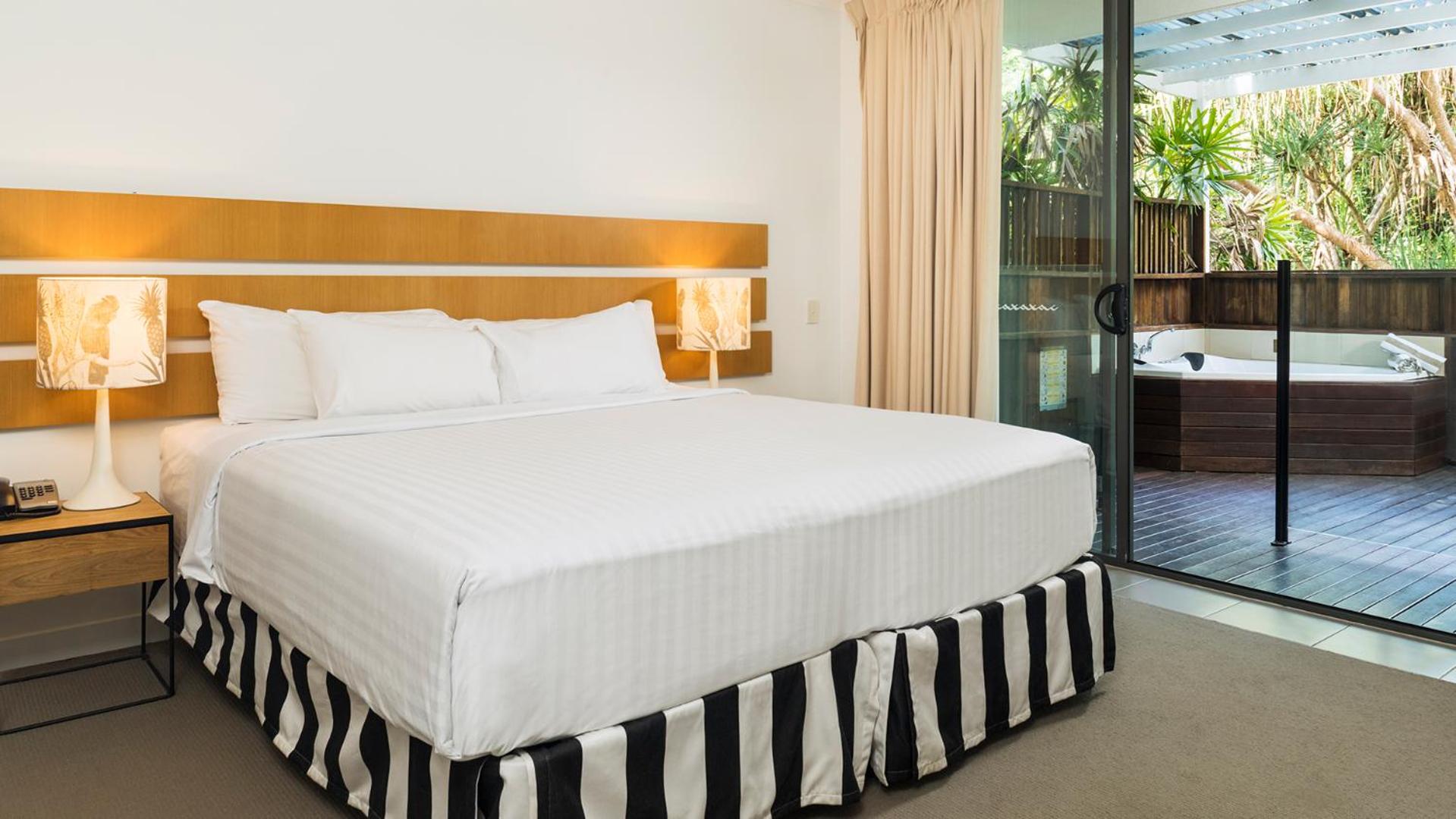 Oaks Port Douglas Resort - Image 5