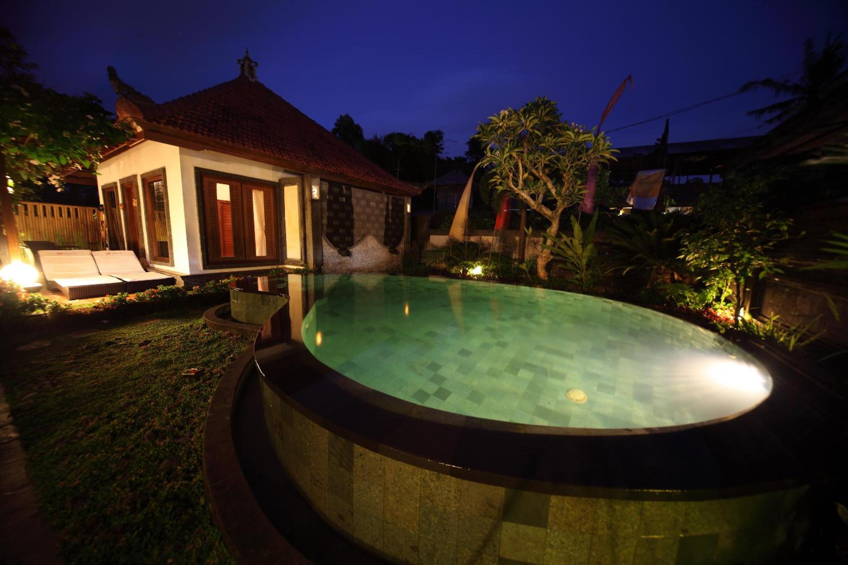 Baruna Sari Villa