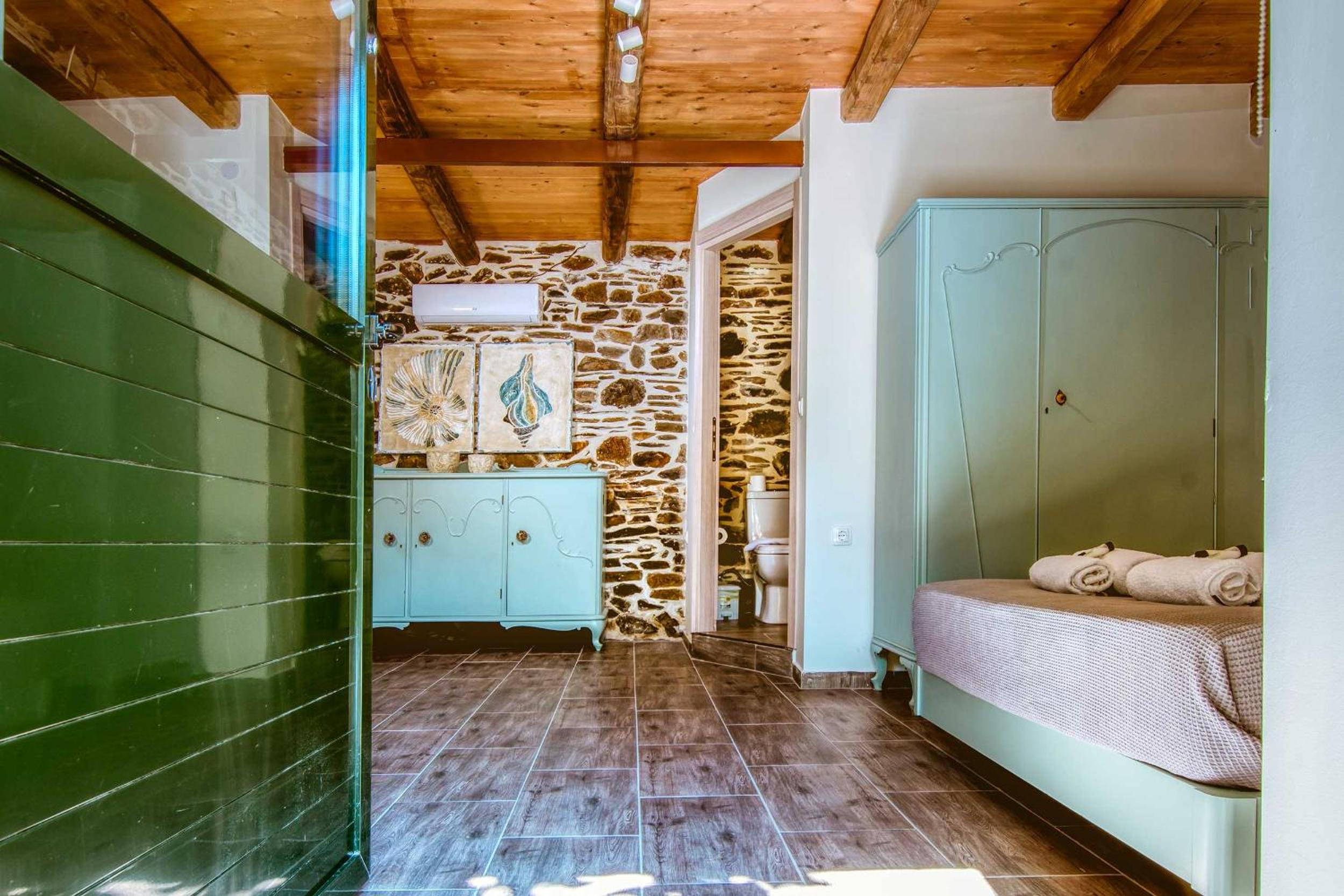 Ellafos Traditional Living-Elafonisi Couples Retreat