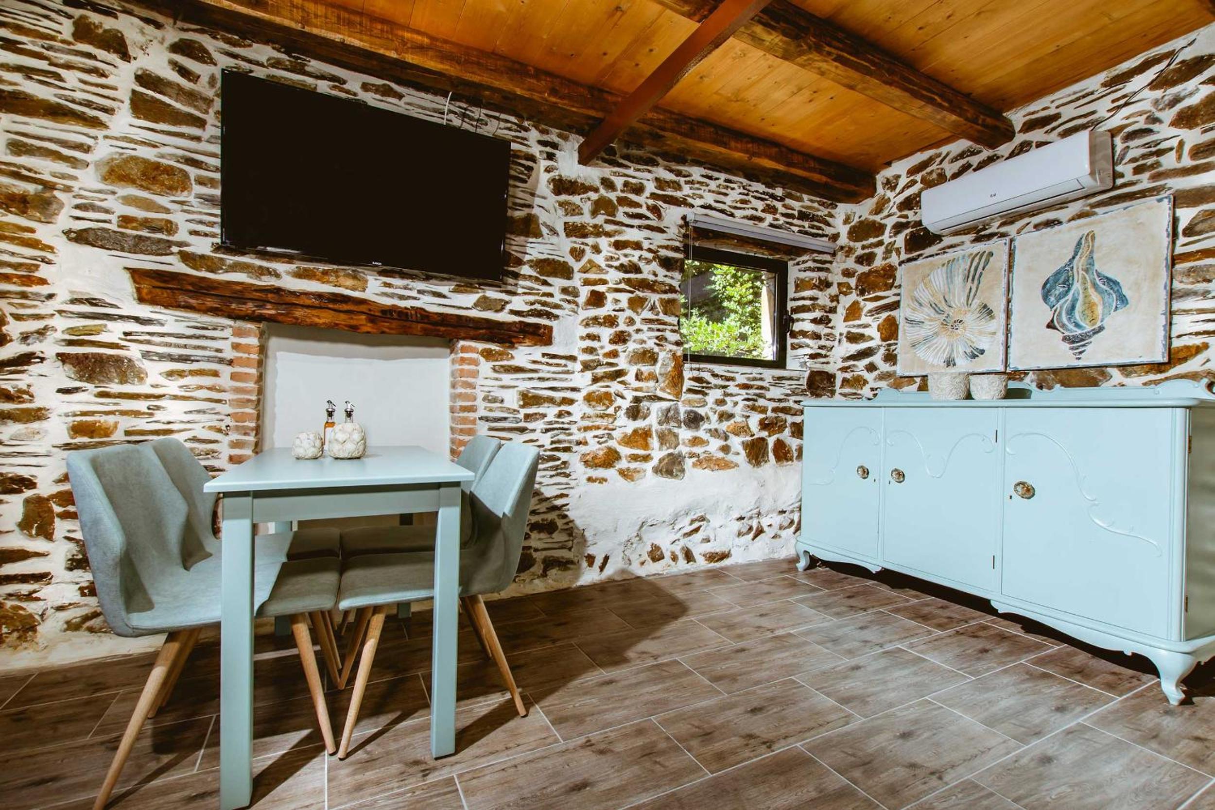 Ellafos Traditional Living-Elafonisi Couples Retreat