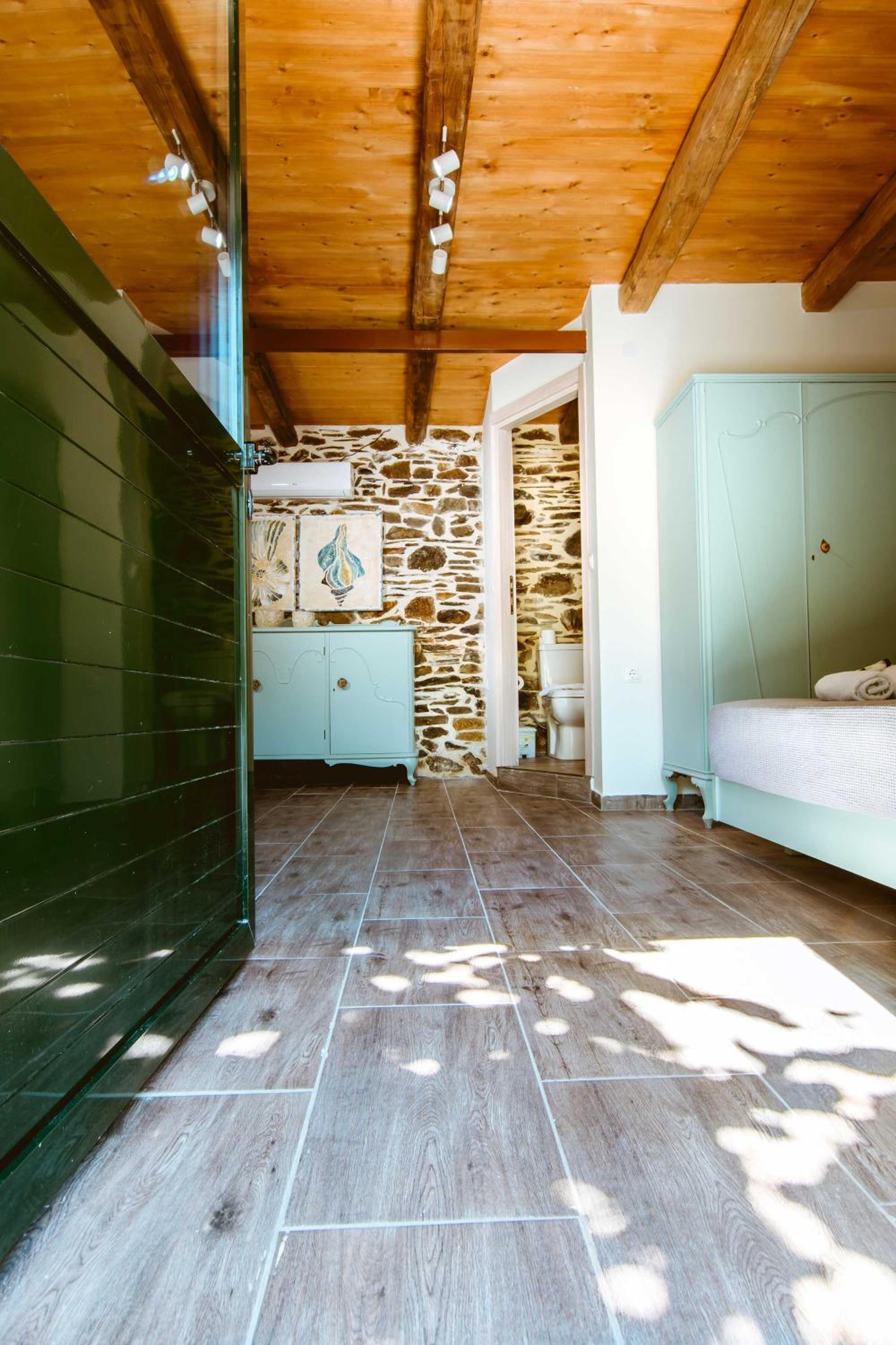 Ellafos Traditional Living-Elafonisi Couples Retreat